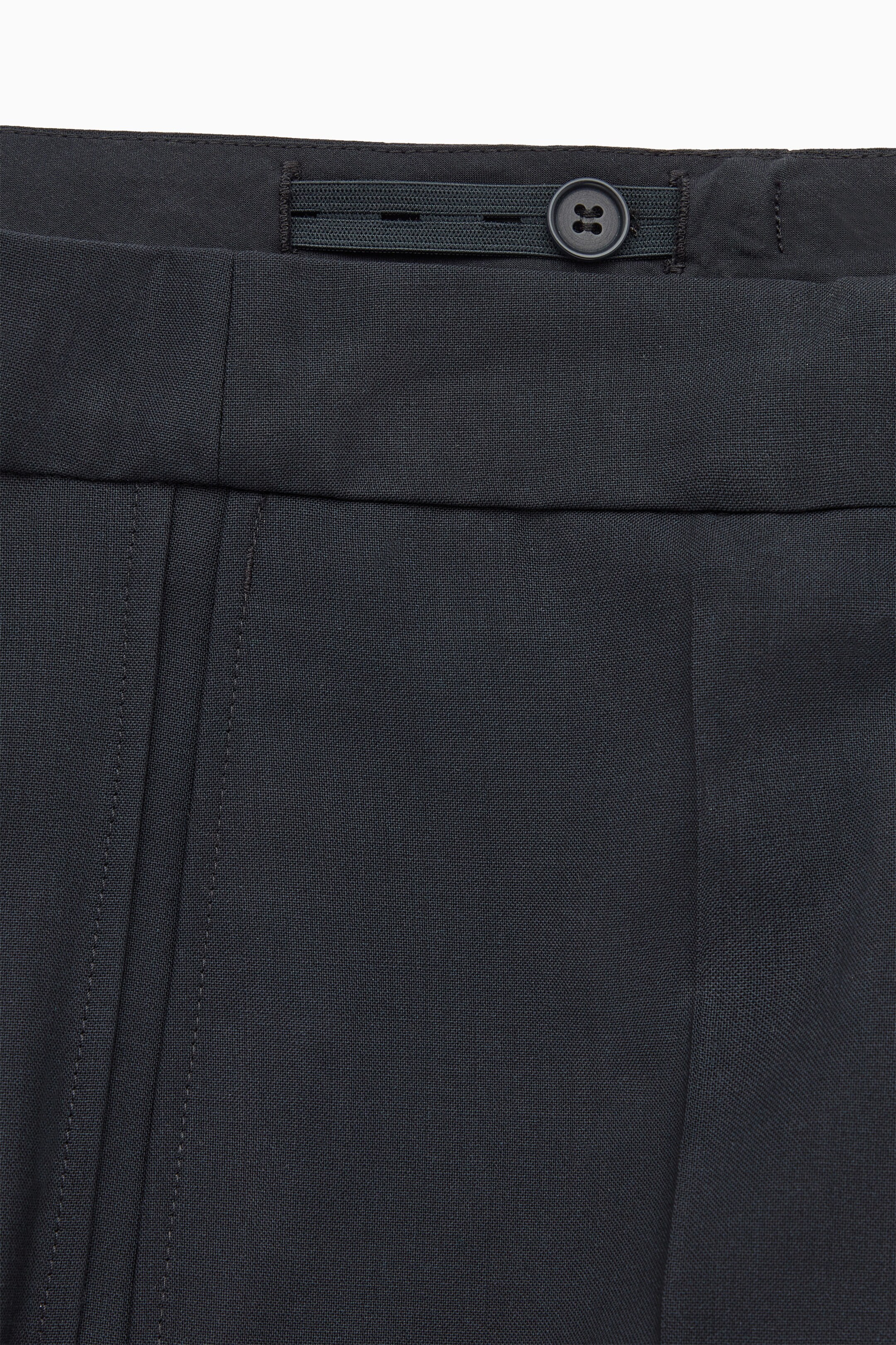 StillMedia/DescriptiveDetail