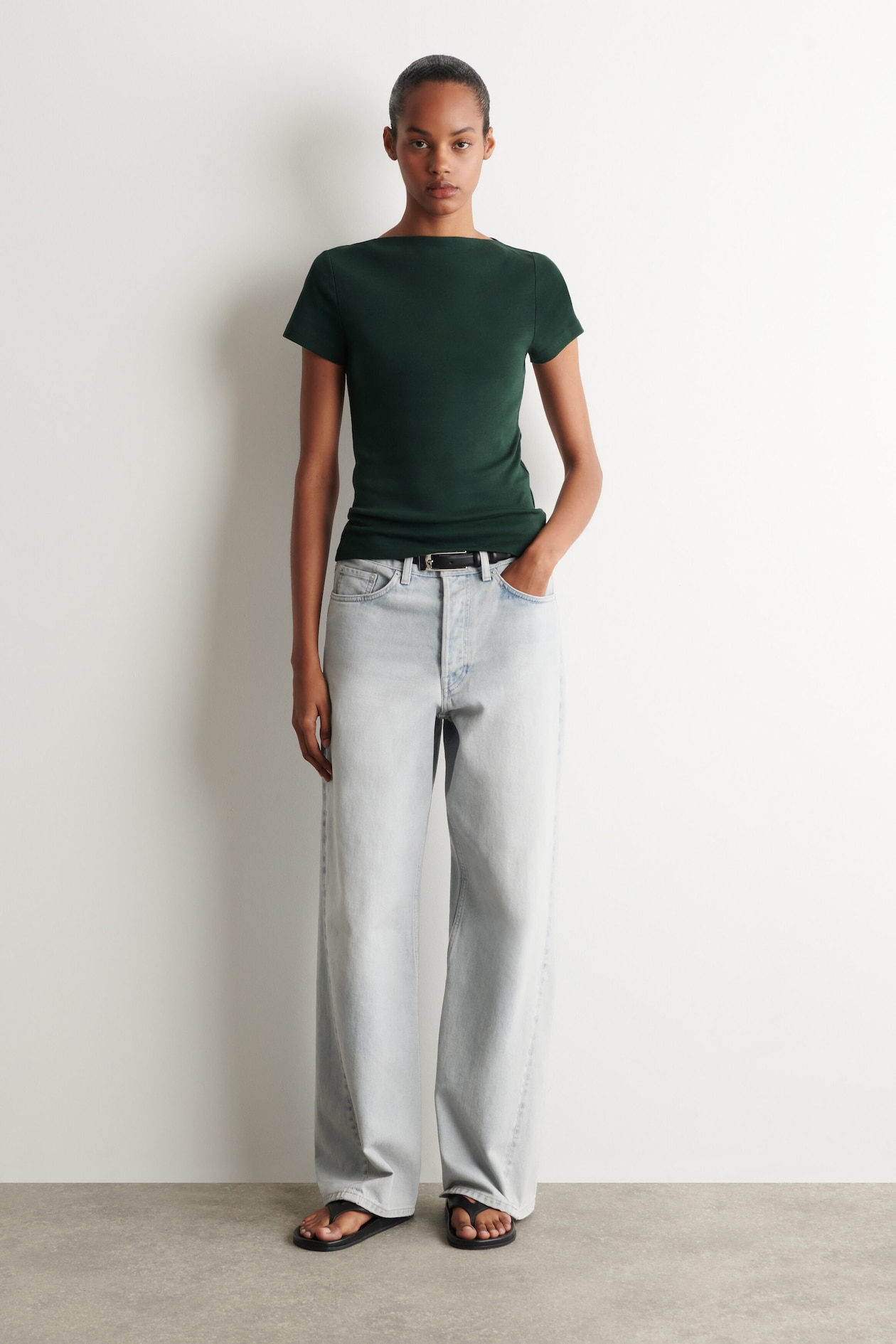 SLIM BOAT-NECK COTTON T-SHIRT — DARK GREEN