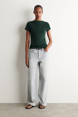 SLIM BOAT-NECK COTTON T-SHIRT — DARK GREEN 2