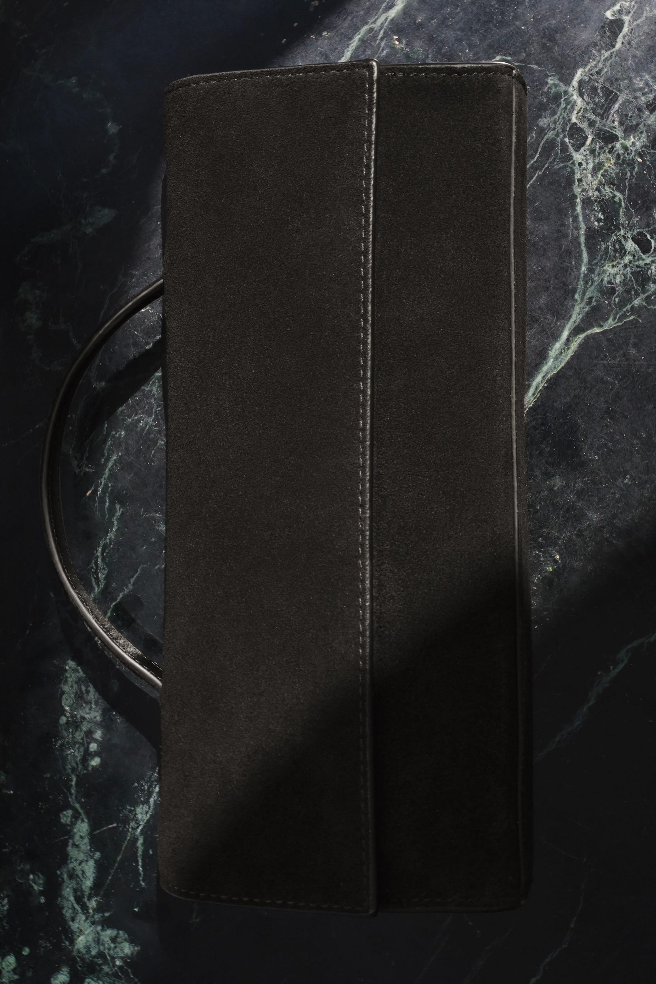 GALLERY CLUTCH BAG - SUEDE