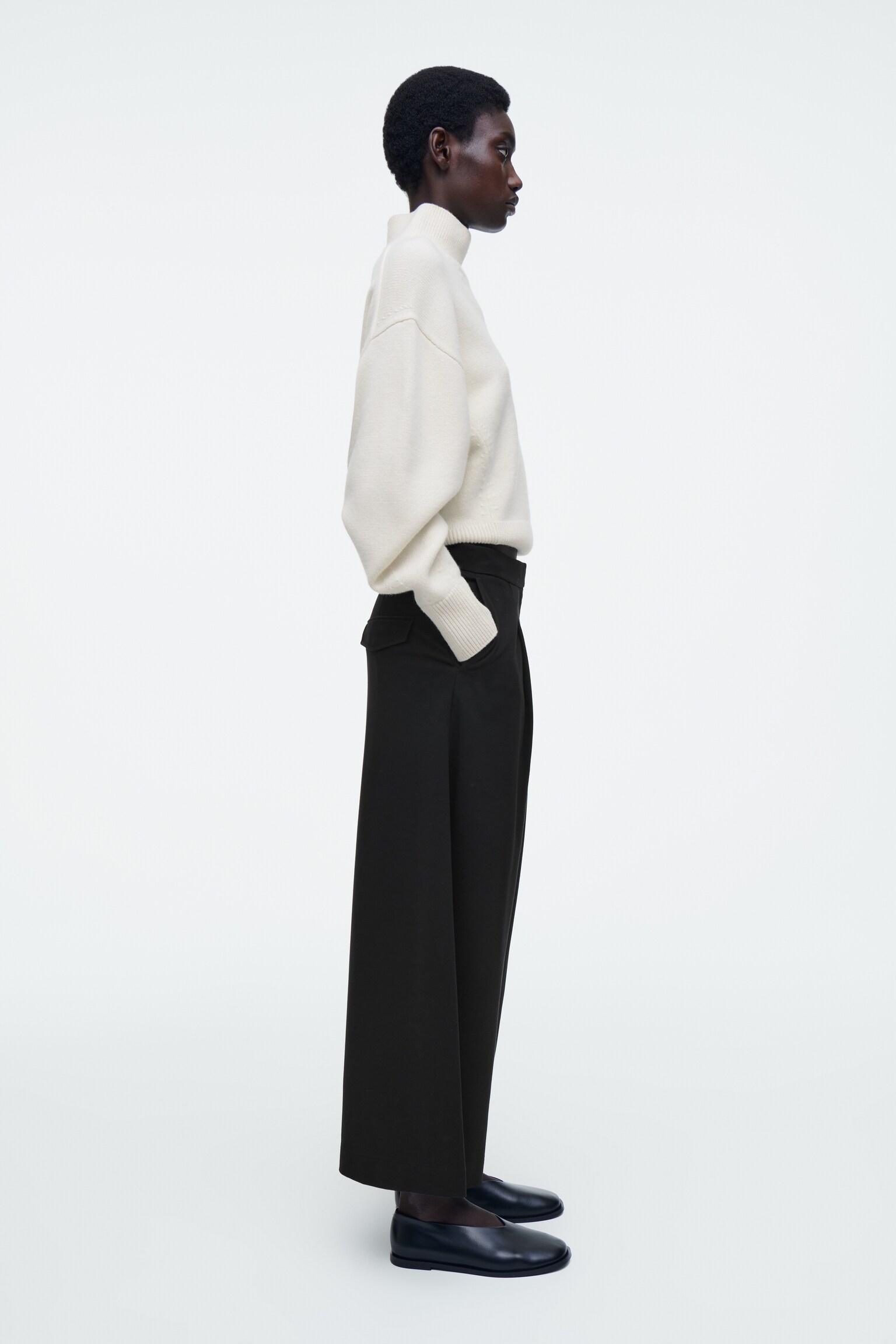 PANTALON LARGE ET COURT - BLEU MARINE/VERT CLAIR - 4