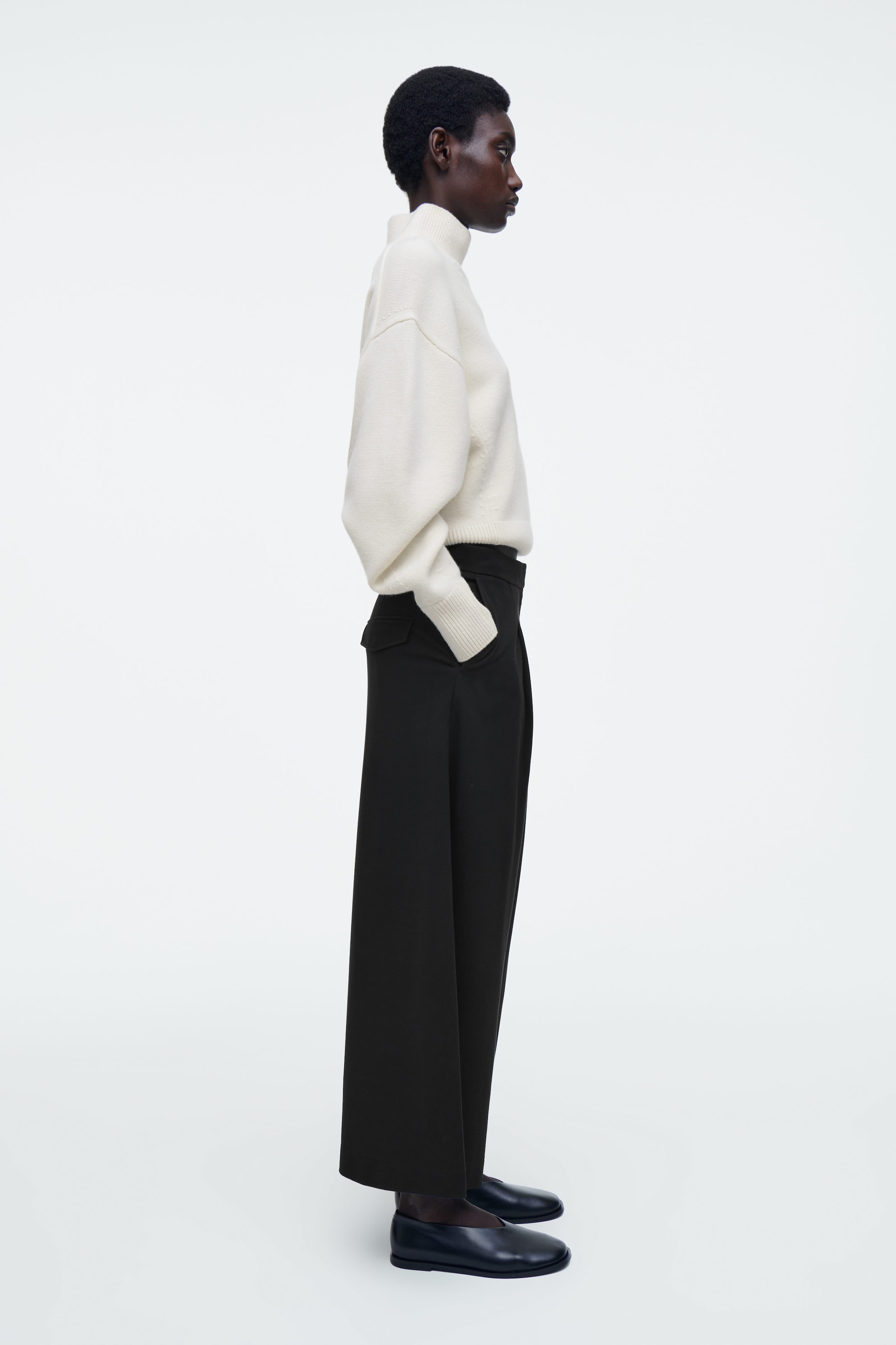 CROPPED WIDE-LEG PANTS