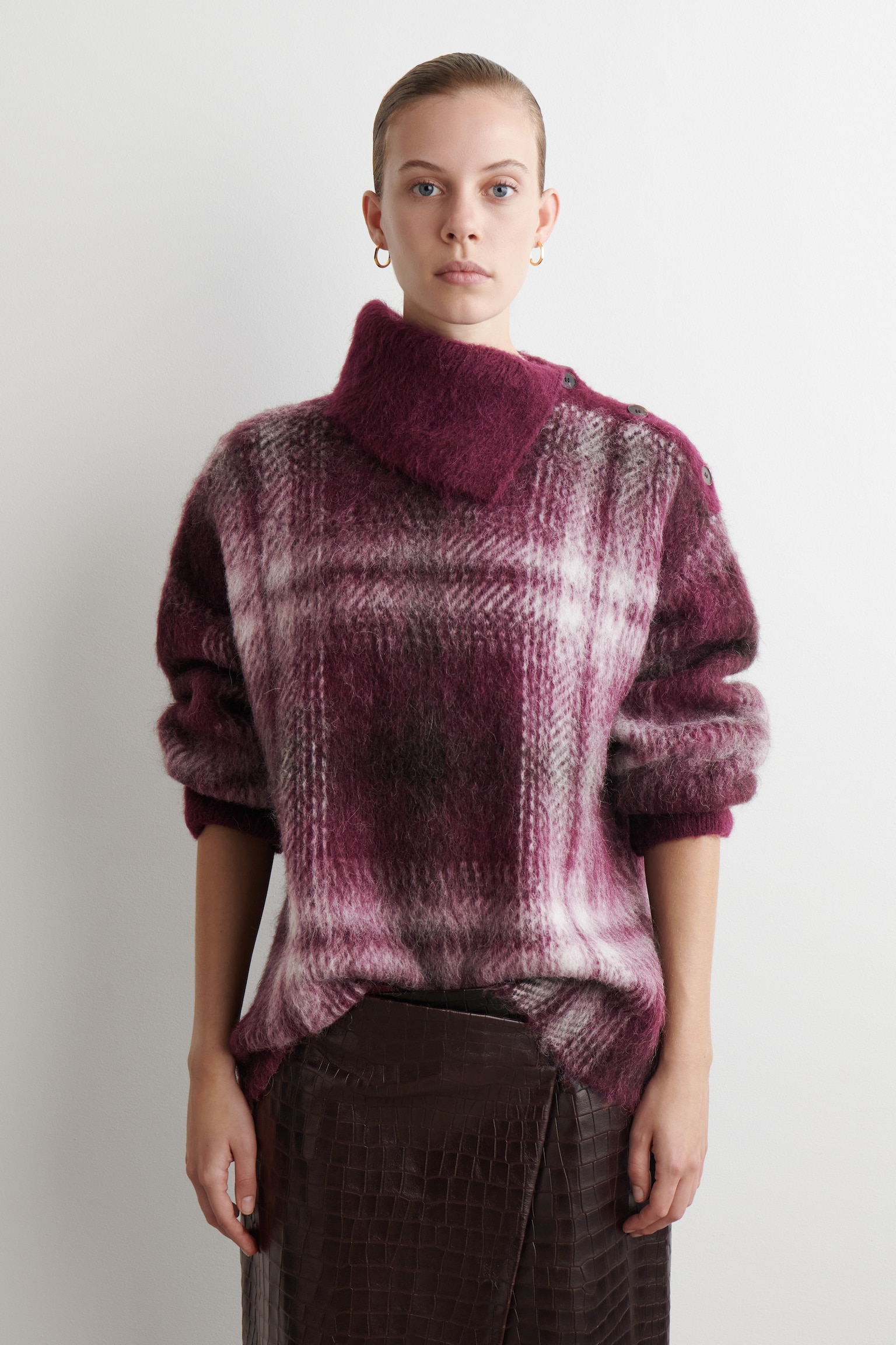GOMBOS KOCKÁS ALPACA KEVERÉK PULÓVER - BORDÓ / KOCKÁS