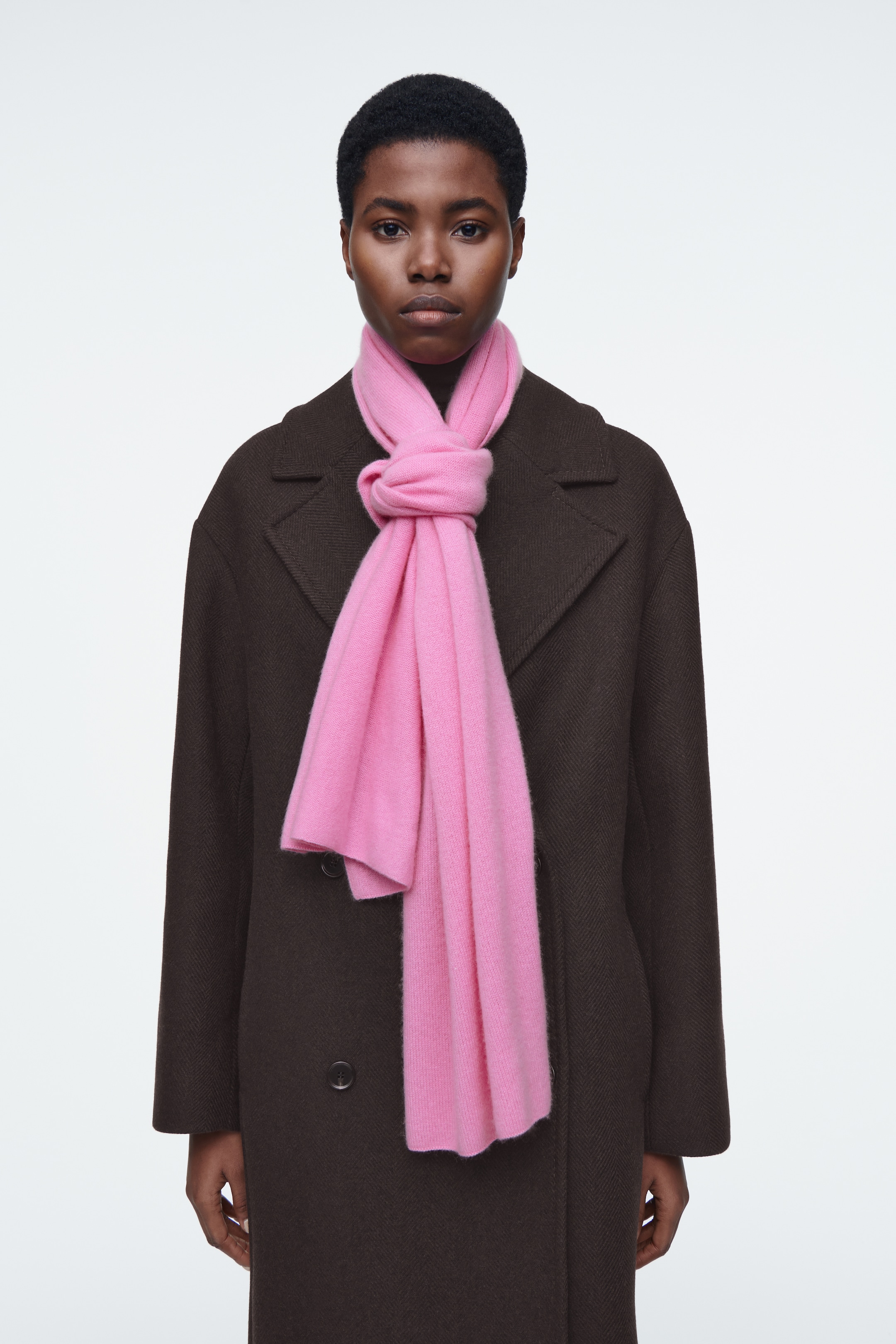 Ver imagen más grande: BUFANDA DE CASHMERE - ROSA - MUJER | H&M ES 1