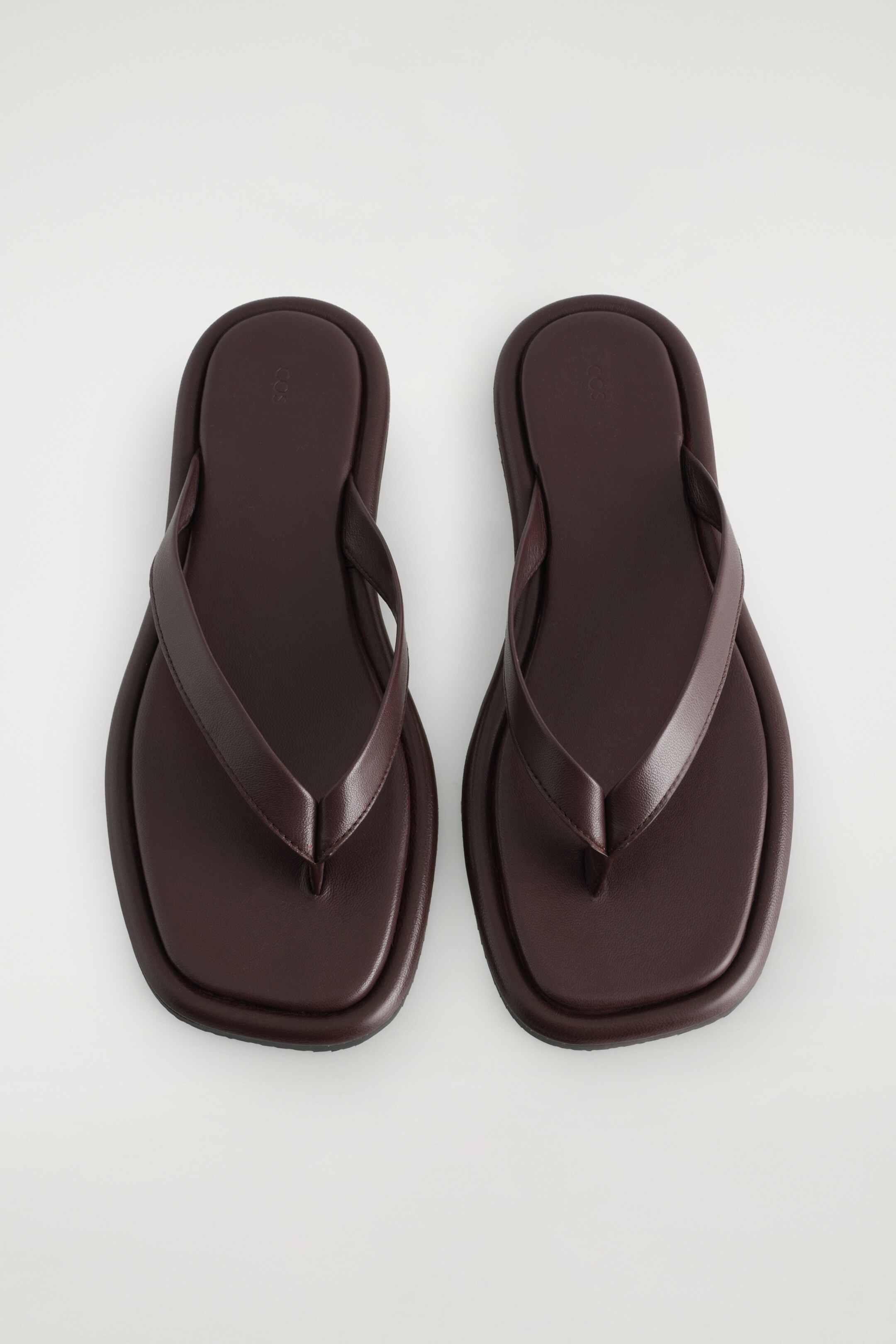 Ingrandisci l'immagine: LEATHER FLIP FLOPS - BURGUNDY - DONNA | H&M CH 6
