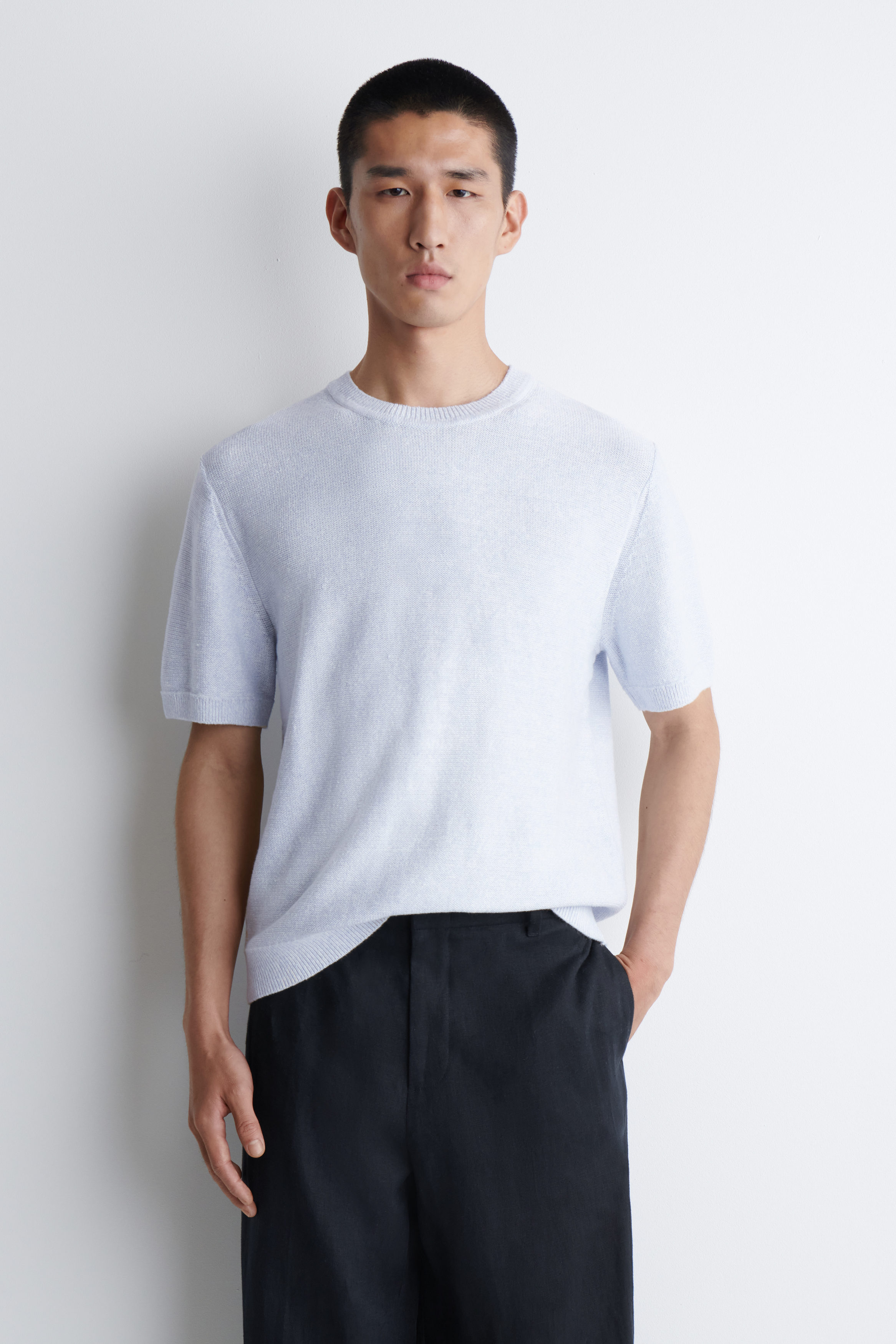 KNITTED LINEN-COTTON T-SHIRT - LIGHT BLUE MÉLANGE | COS