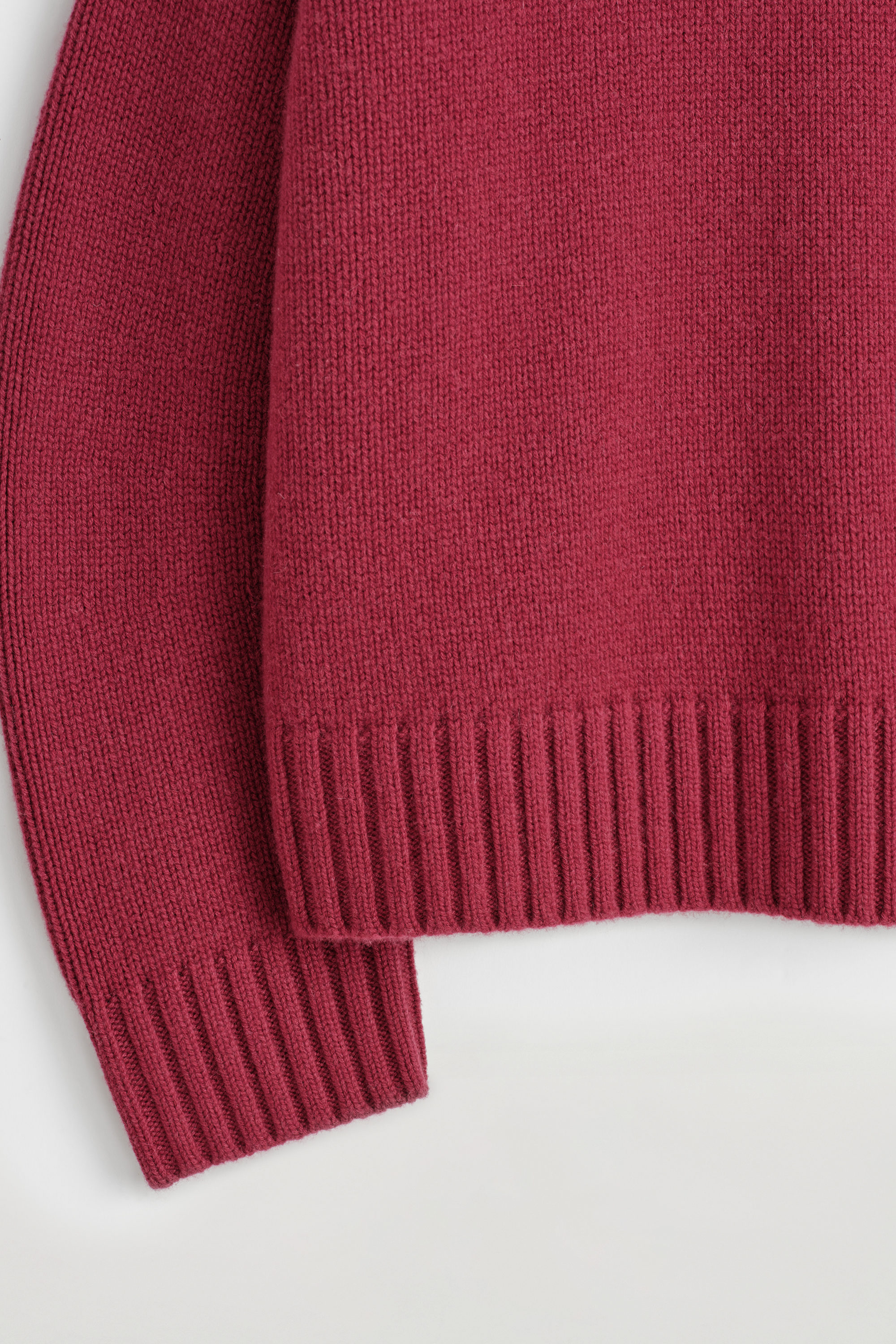 CHUNKY CASHMERE MOCK-NECK SWEATER - DARK RED | COS US