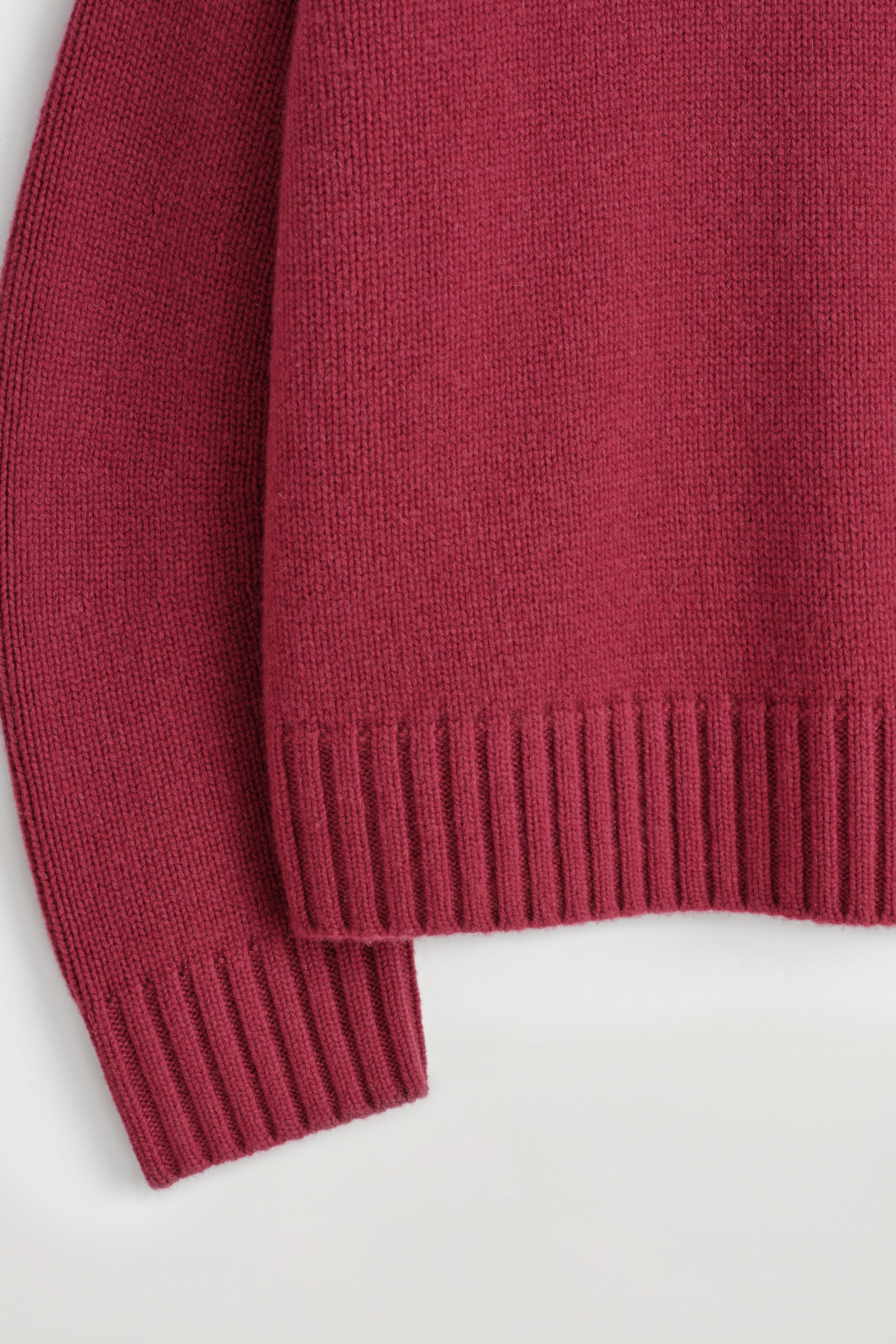 CHUNKY CASHMERE FUNNEL-NECK SWEATER