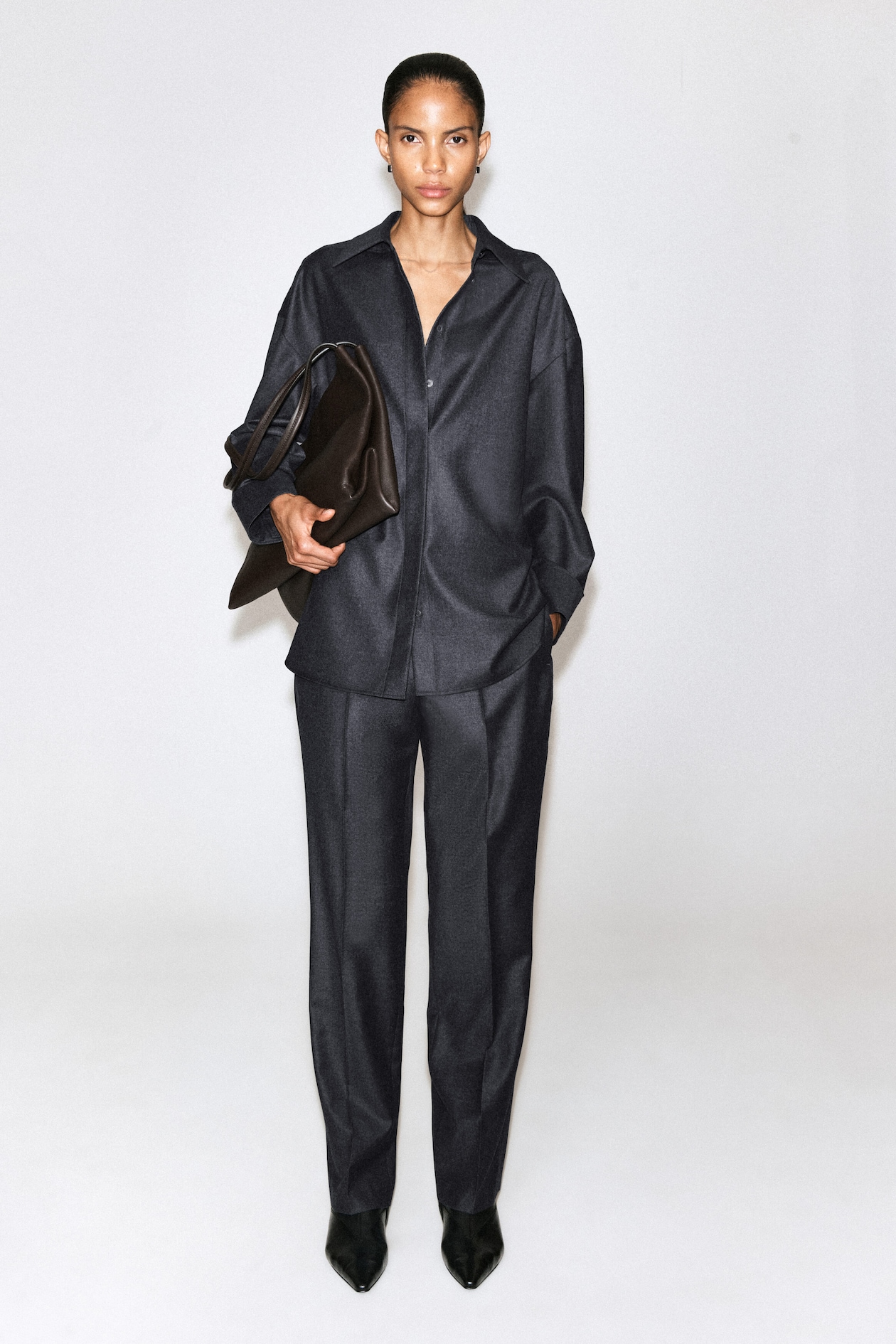WING-COLLAR WOOL-FLANNEL SHIRT — SLATE