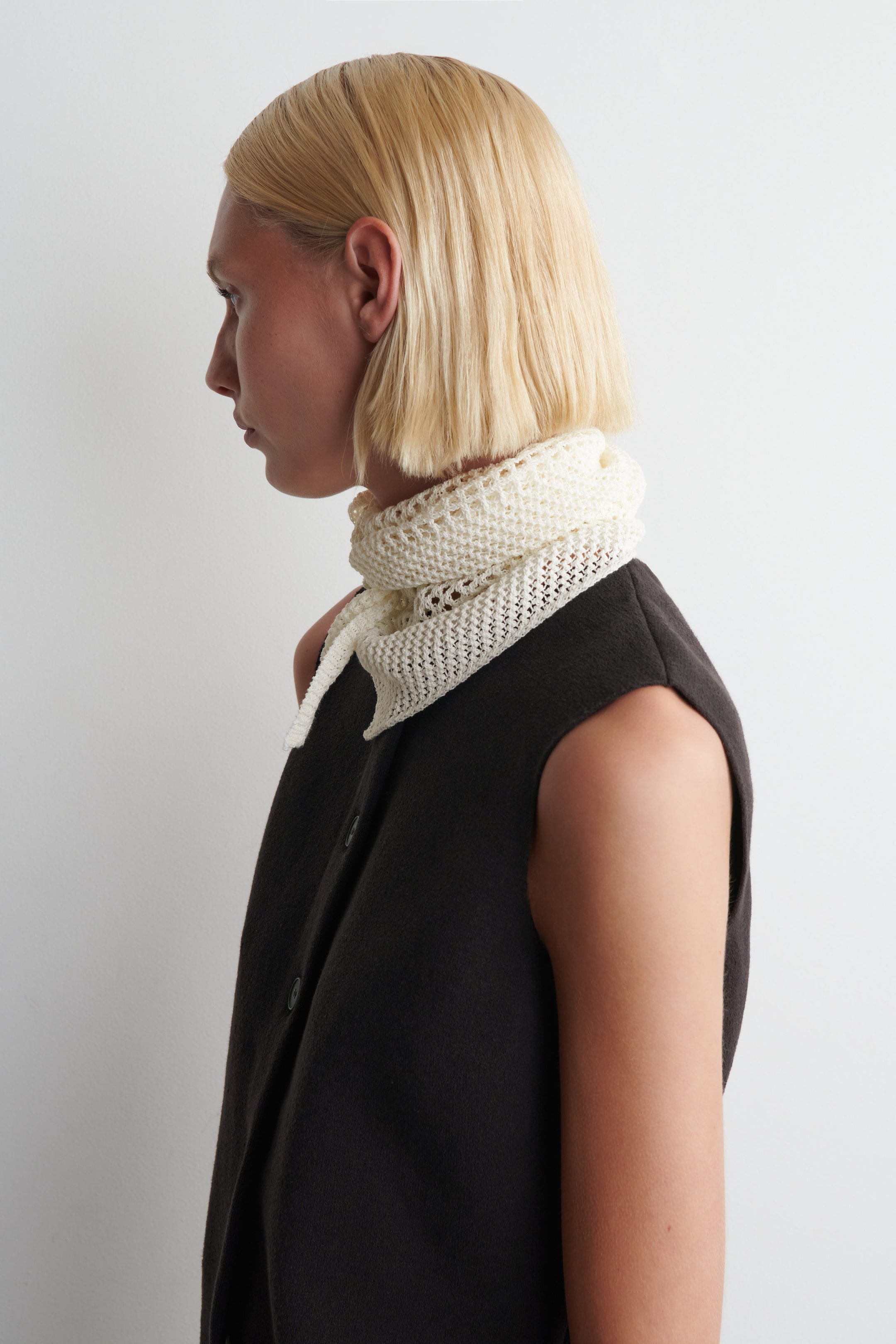 POINTELLE-KNIT TRIANGLE SCARF