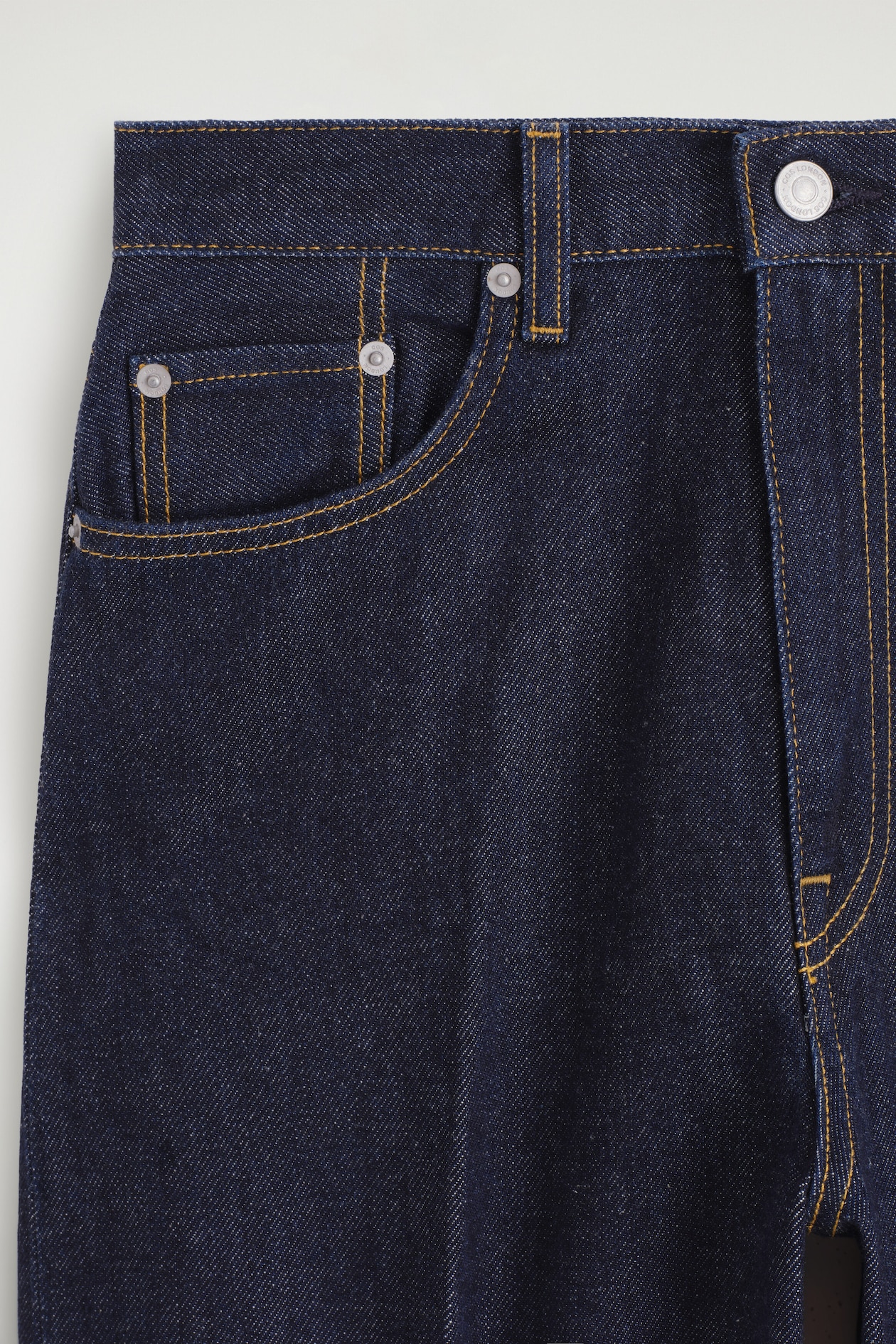 UMBRA TAPERED JEANS — INDIGO