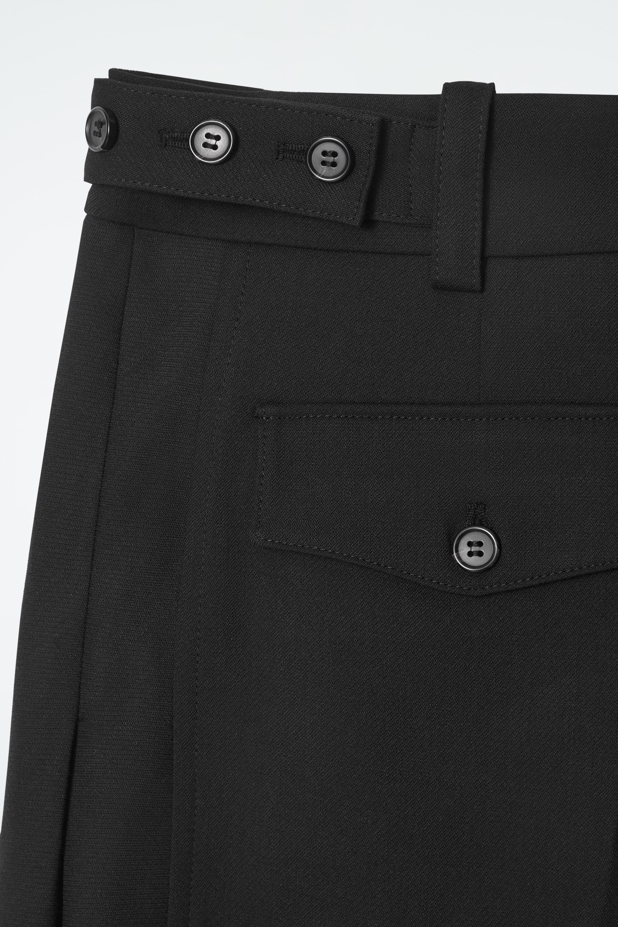 Grösseres Bild ansehen: HOSE AUS WOLL-MIX MIT BARREL-BEIN - SCHWARZ - DAMEN | H&M CH 6