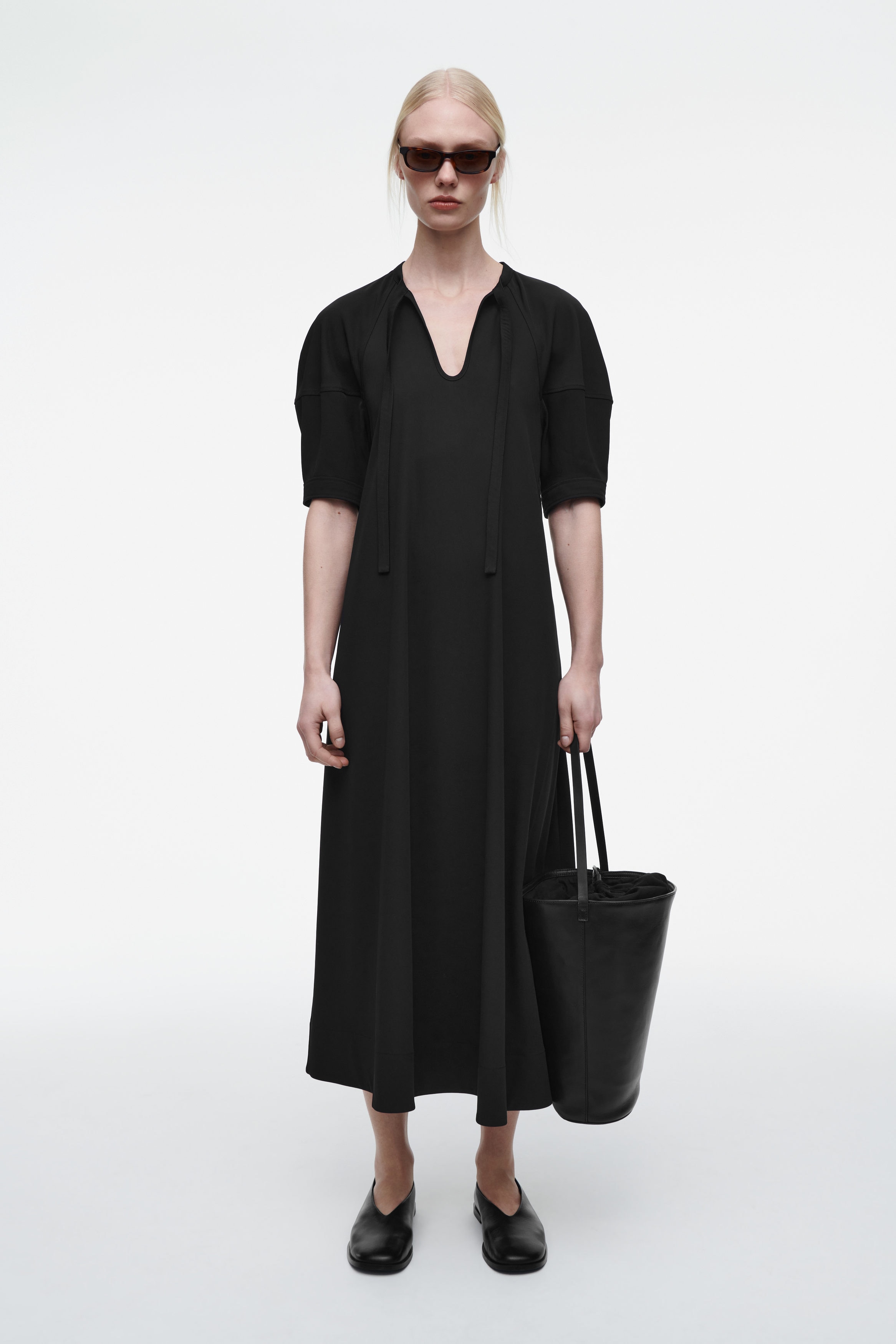 TIE-DETAIL MAXI DRESS - BLACK | COS