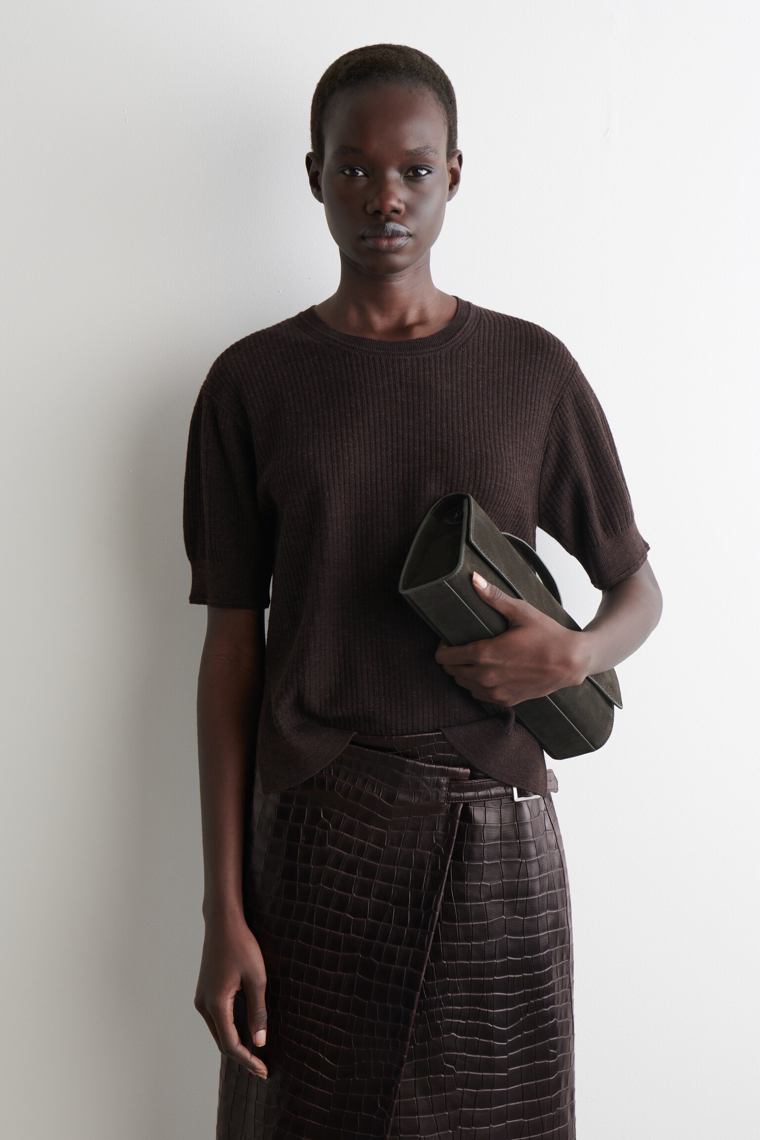 T-SHIRT IN MISTO LANA MERINO - MARRONE SCURO