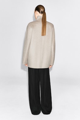 DOUBLE-FACED CASHMERE MOCK-NECK JACKET — OAT 5