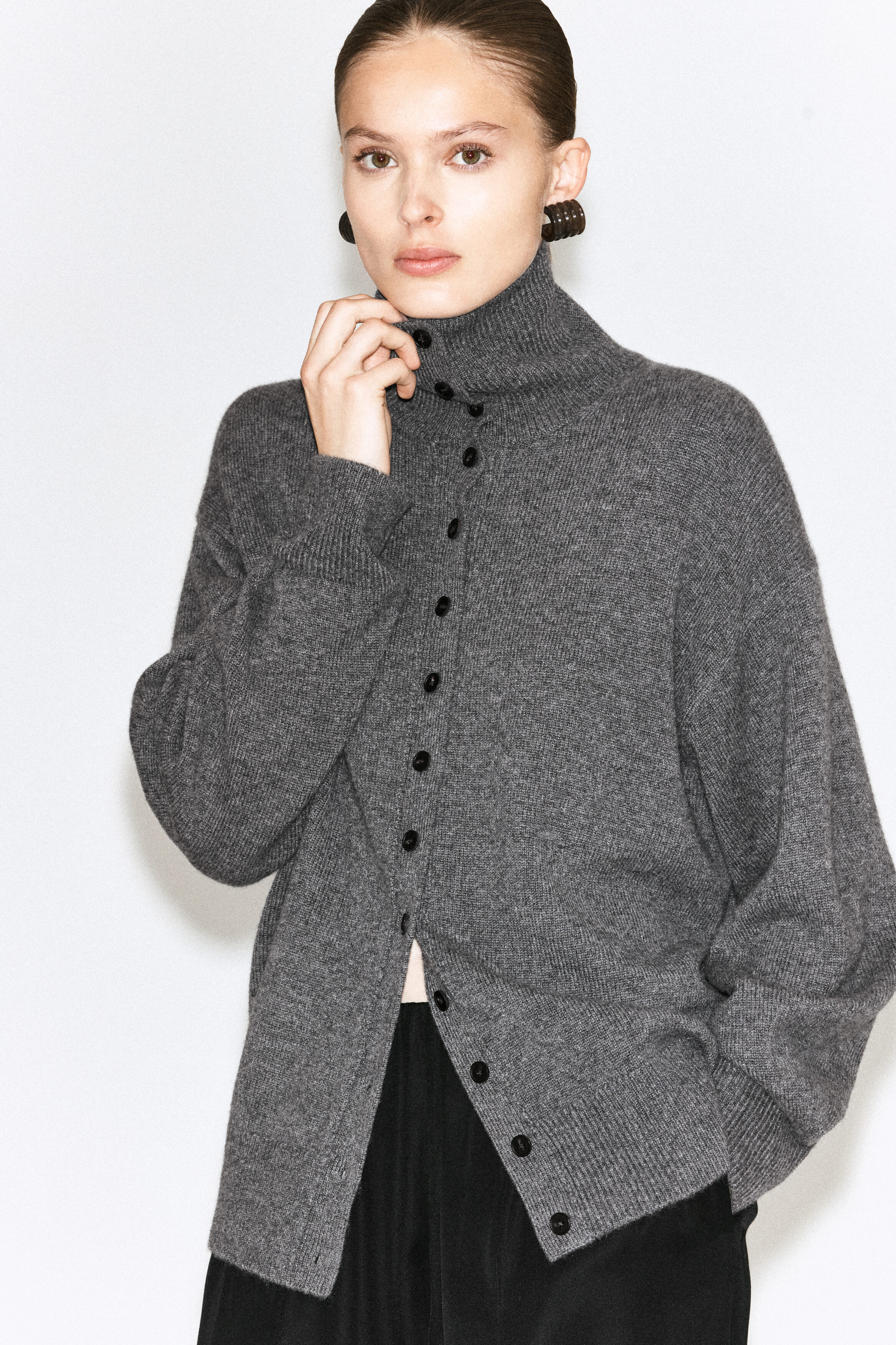 SCULPTED CASHMERE MOCK-NECK CARDIGAN - GRAY MÉLANGE | COS US