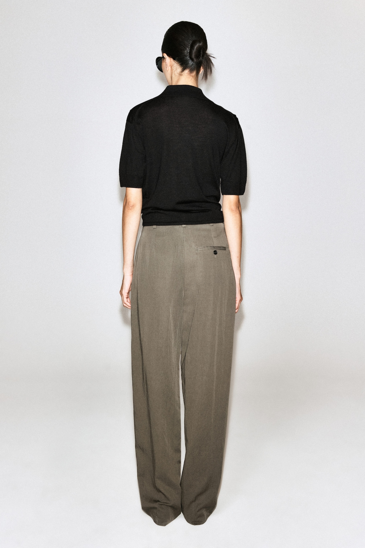 TIE-FRONT KNITTED WOOL SHIRT — BLACK