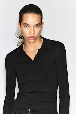 SEAMLESS MERINO WOOL SHIRT — BLACK 6