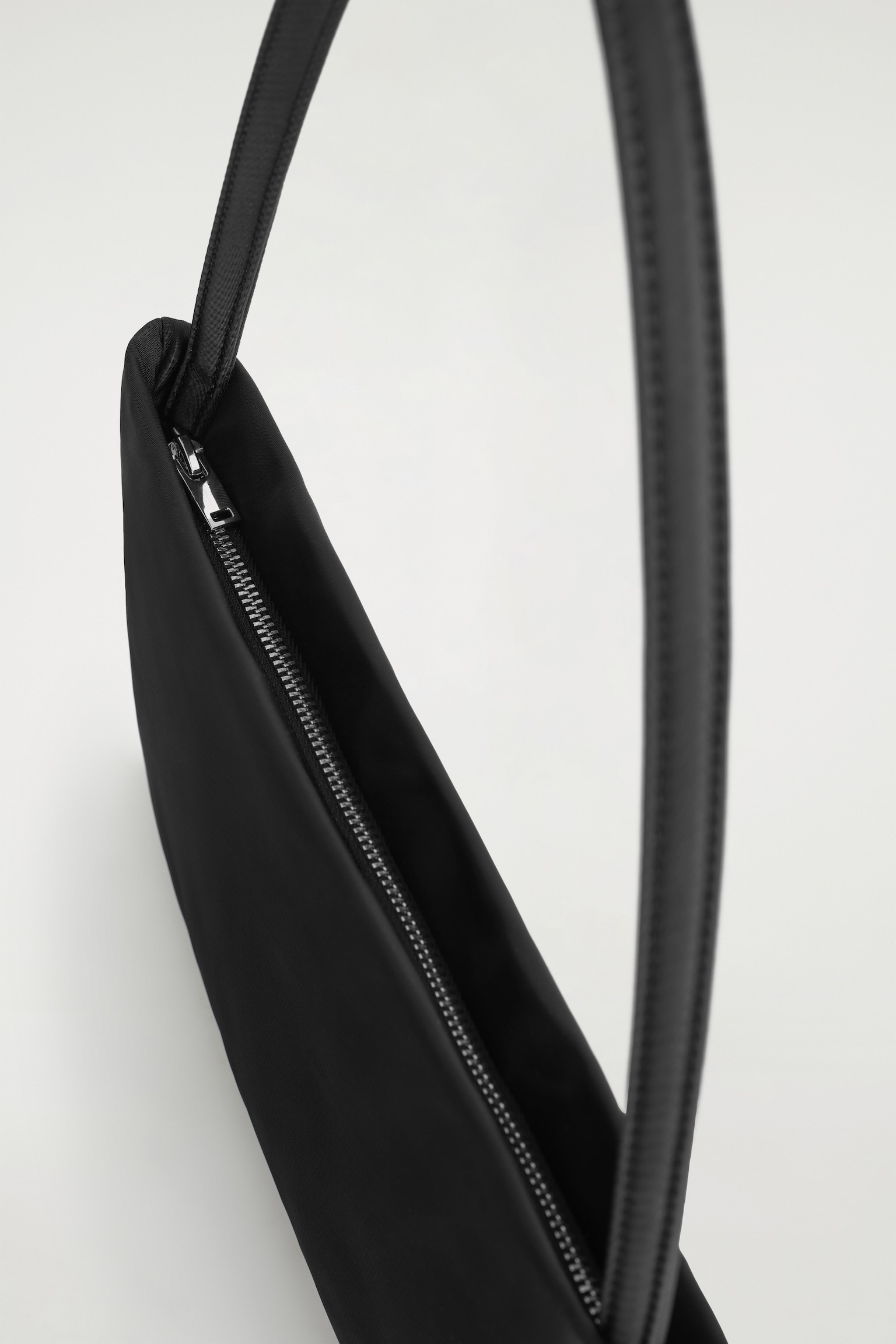 BORSA A SPALLA ARCHIVE IN NYLON - NERO/MARRONE SCURO - 5