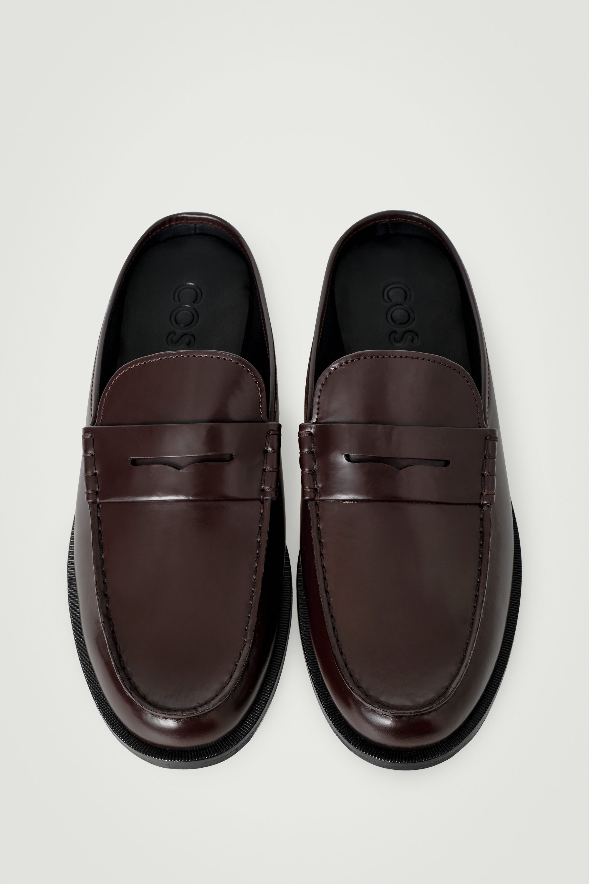 COS レザーペニーミュール LEATHER PENNY MULES レザーペニーミュール｜COS コス 公式