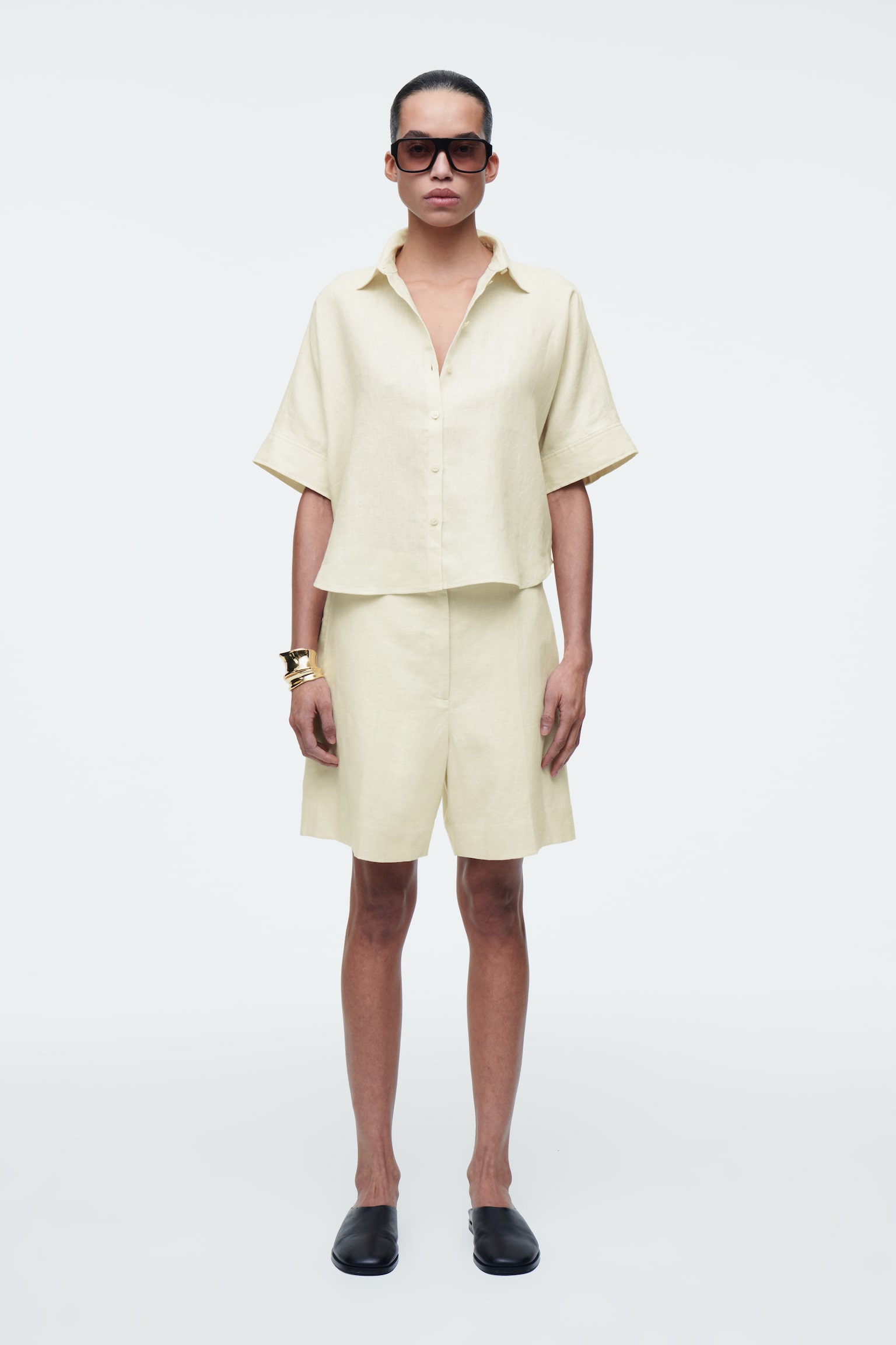 CHEMISE MANCHES COURTES SILHOUETTE CARRÉE EN LIN - JAUNE BEURRE/VERT/BLEU MARINE/BLANC - 3