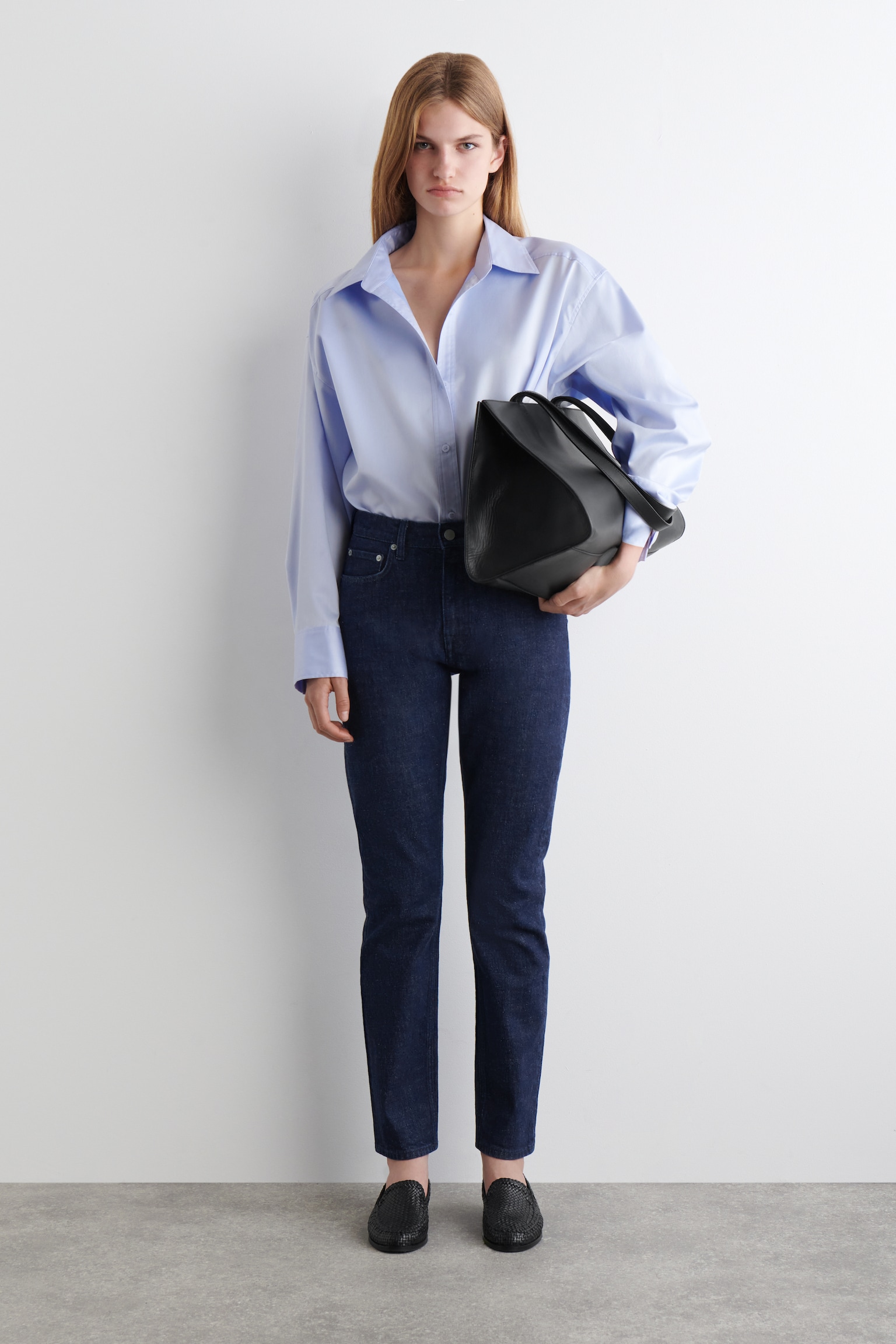 FLUTE JEANS MIT SCHMALEM BEIN - Dunkelblau