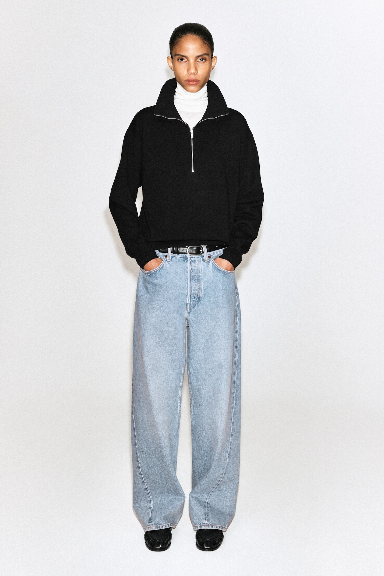 MOCK-NECK HALF-ZIP KNITTED SWEATER — BLACK