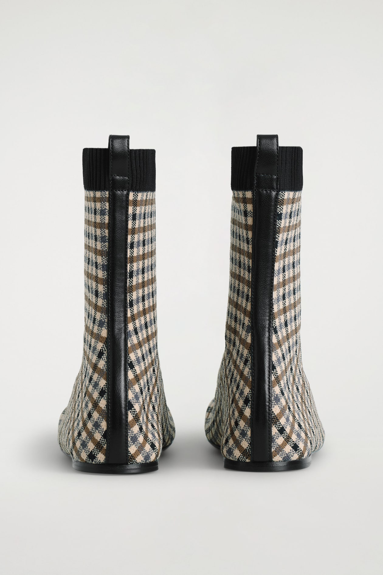 CHECKED KNITTED SOCK BOOTS — CAMEL / MICRO CHECK