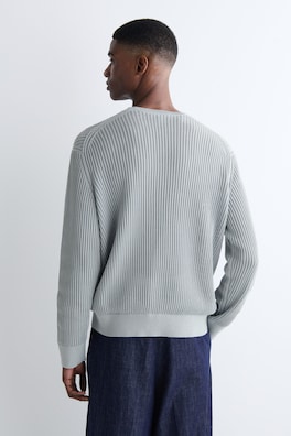 LADDER-STITCH COTTON V-NECK JUMPER — LIGHT BLUE 4