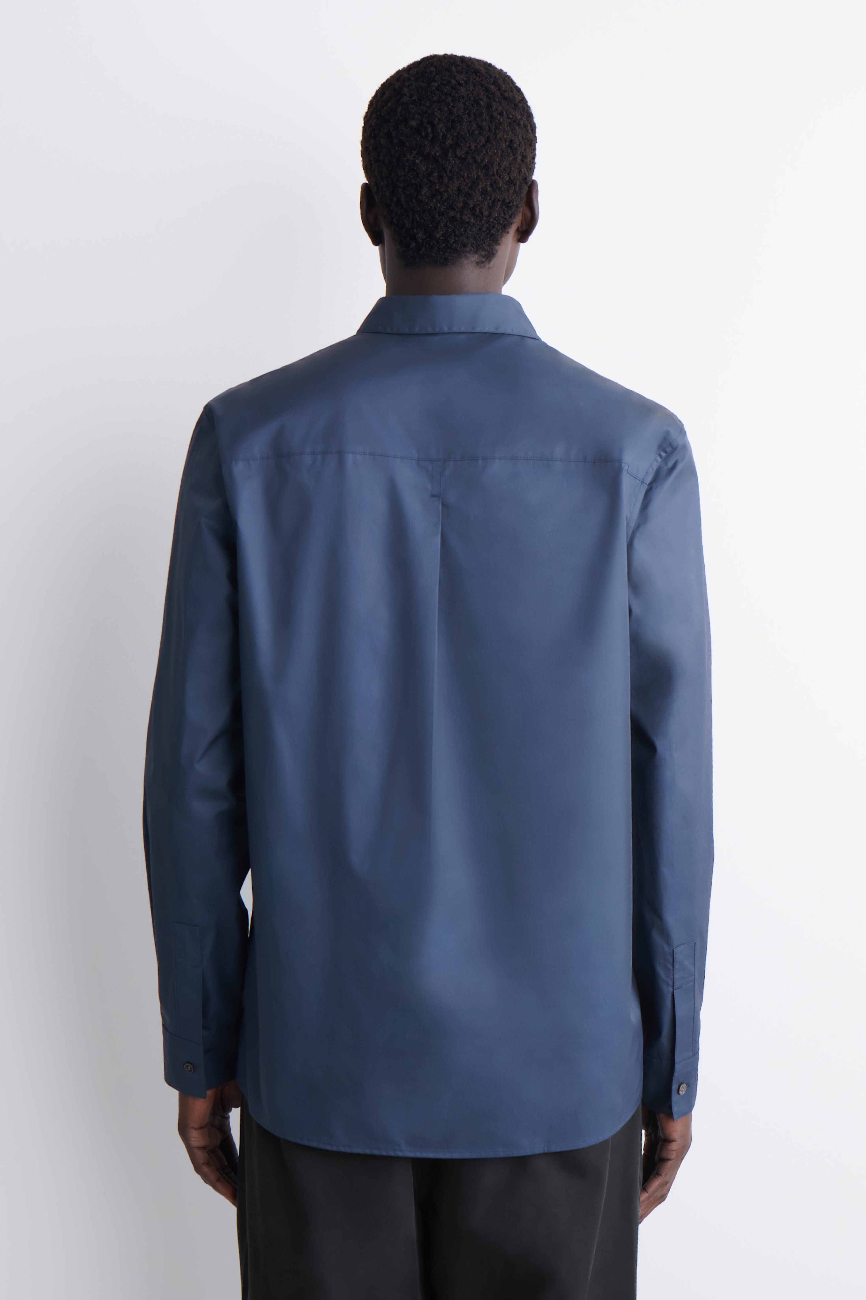 SLIM POCKET-DETAIL COTTON-POPLIN SHIRT