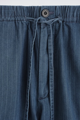 PINSTRIPED DENIM DRAWSTRING SHORTS — INDIGO / PINSTRIPED 5