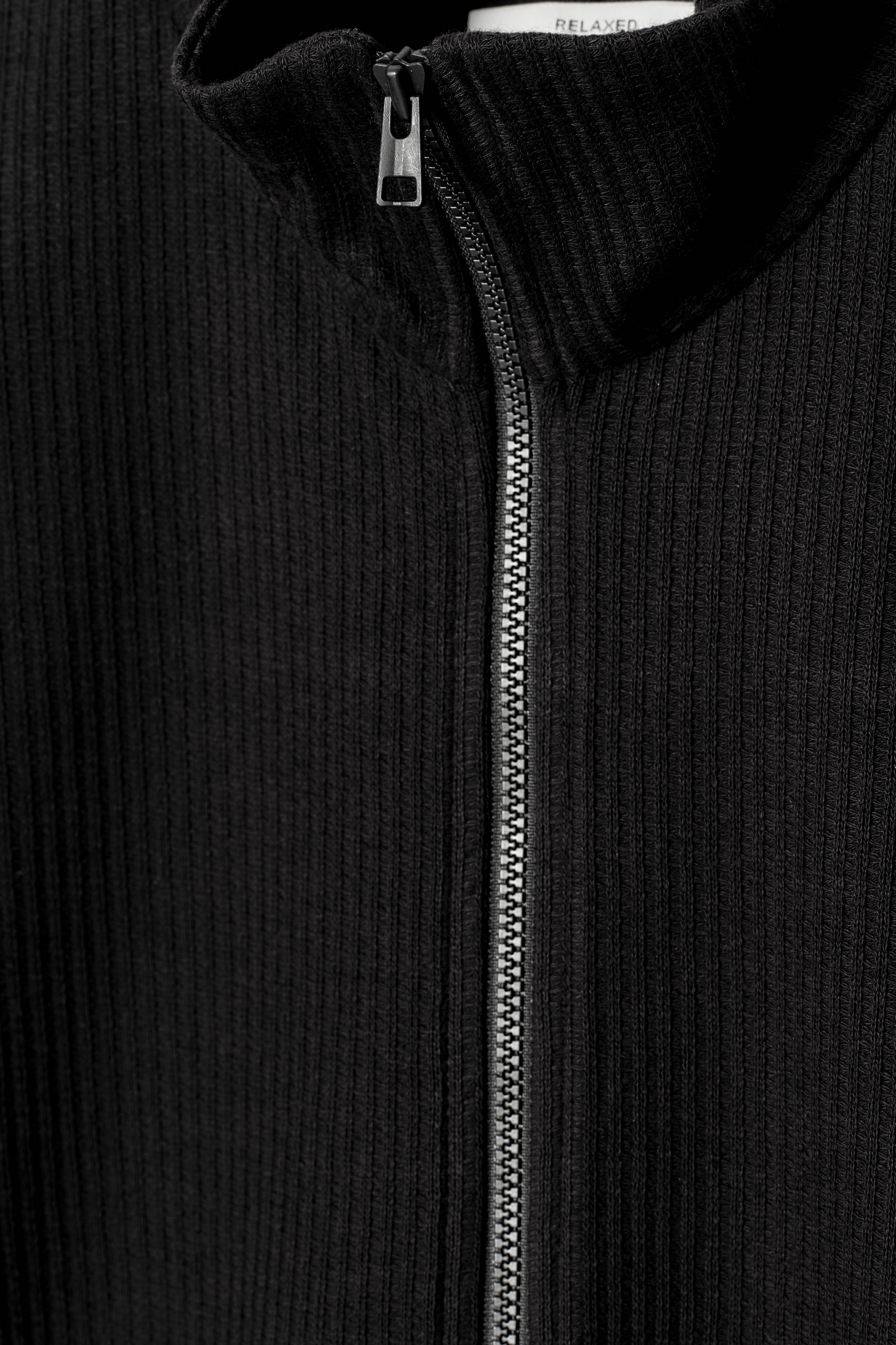 COS トラックジャケット　ネイビーS CONTRAST-STRIPE KNITTED TRACK JACKET - NAVY / IVORY | COS