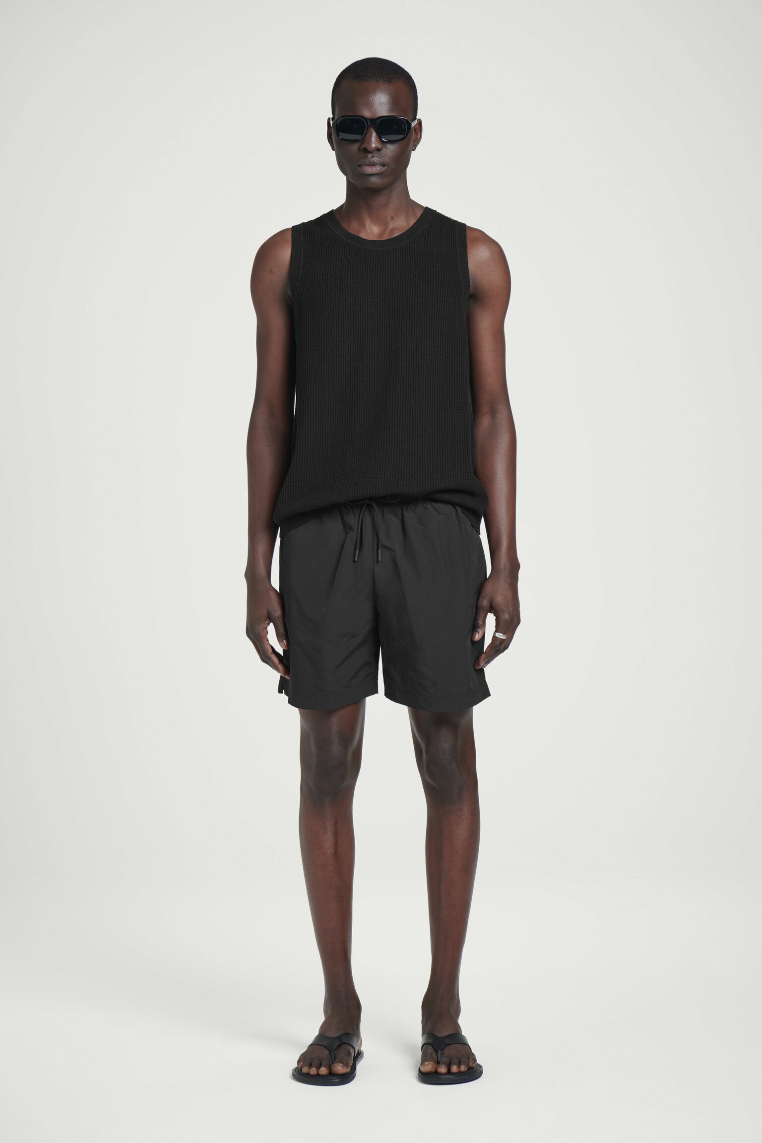 SHORT DE BAIN TAILLE AJUSTABLE NYLON - NOIR/GRIS - 4