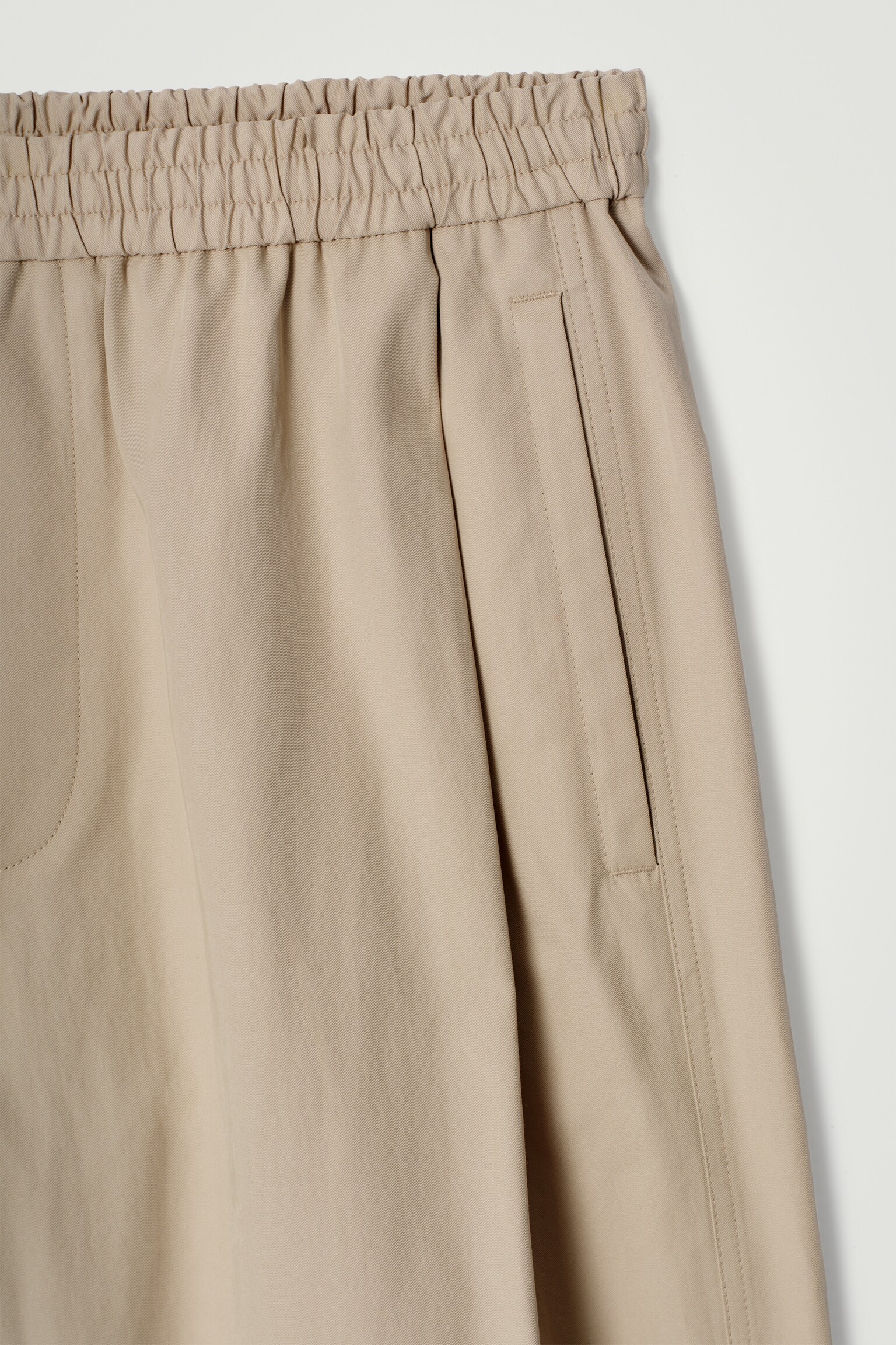 VERKÜRZTE HOSE MIT WEITEM BEIN - BRAUN - 5