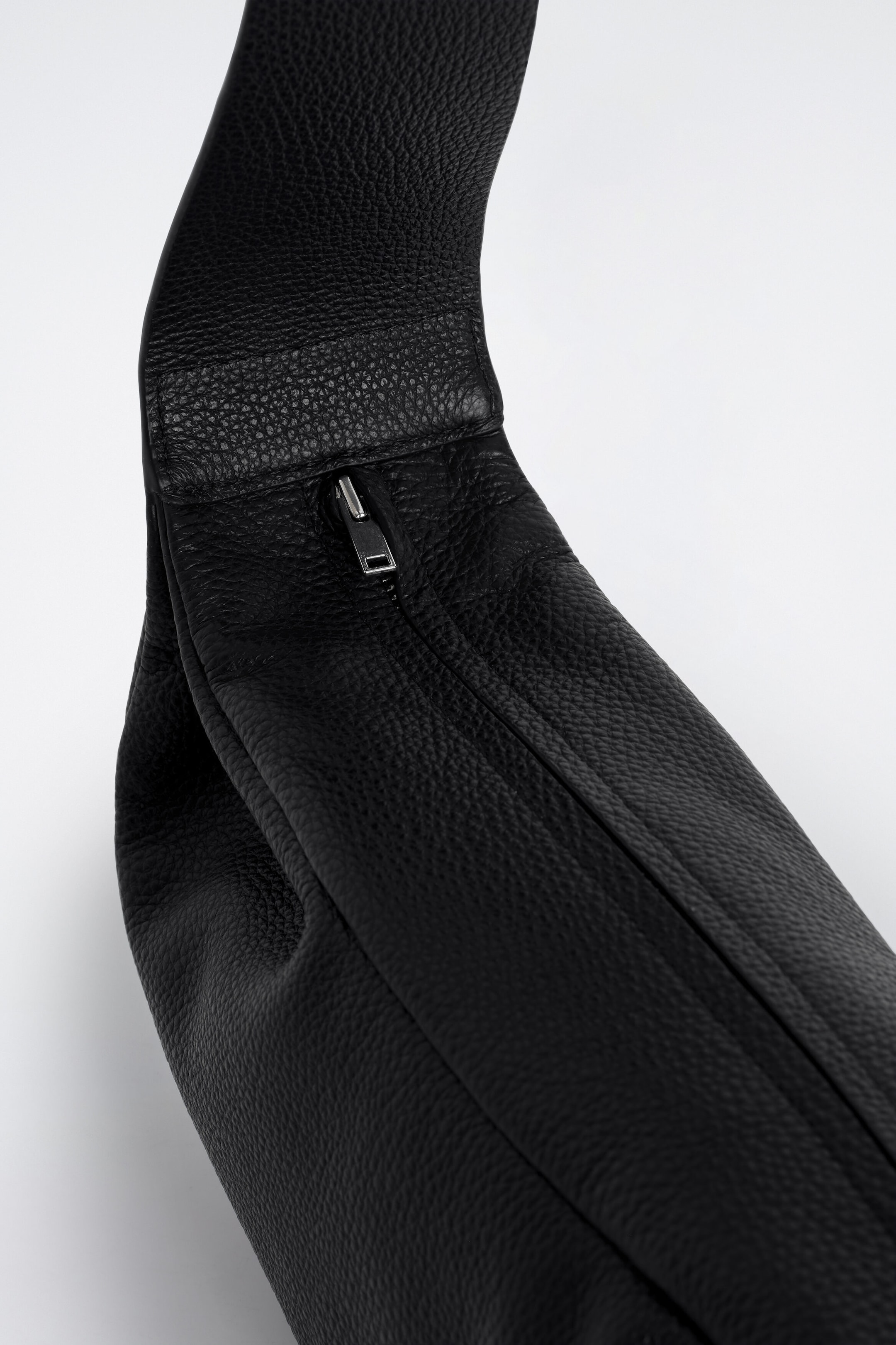 StillMedia/DescriptiveDetail