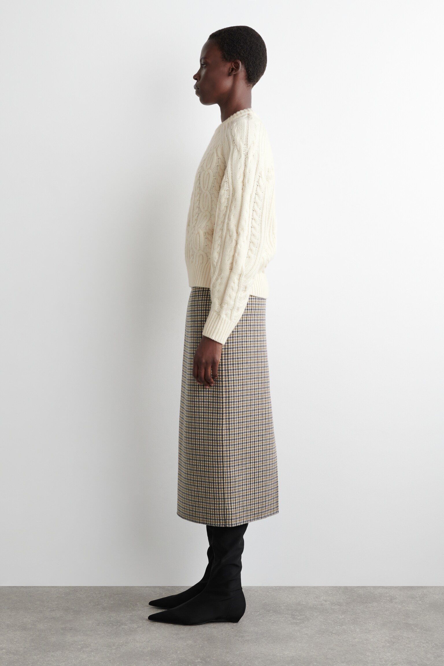 CABLE-KNIT WOOL-CASHMERE JUMPER - CREAM/RED - 6