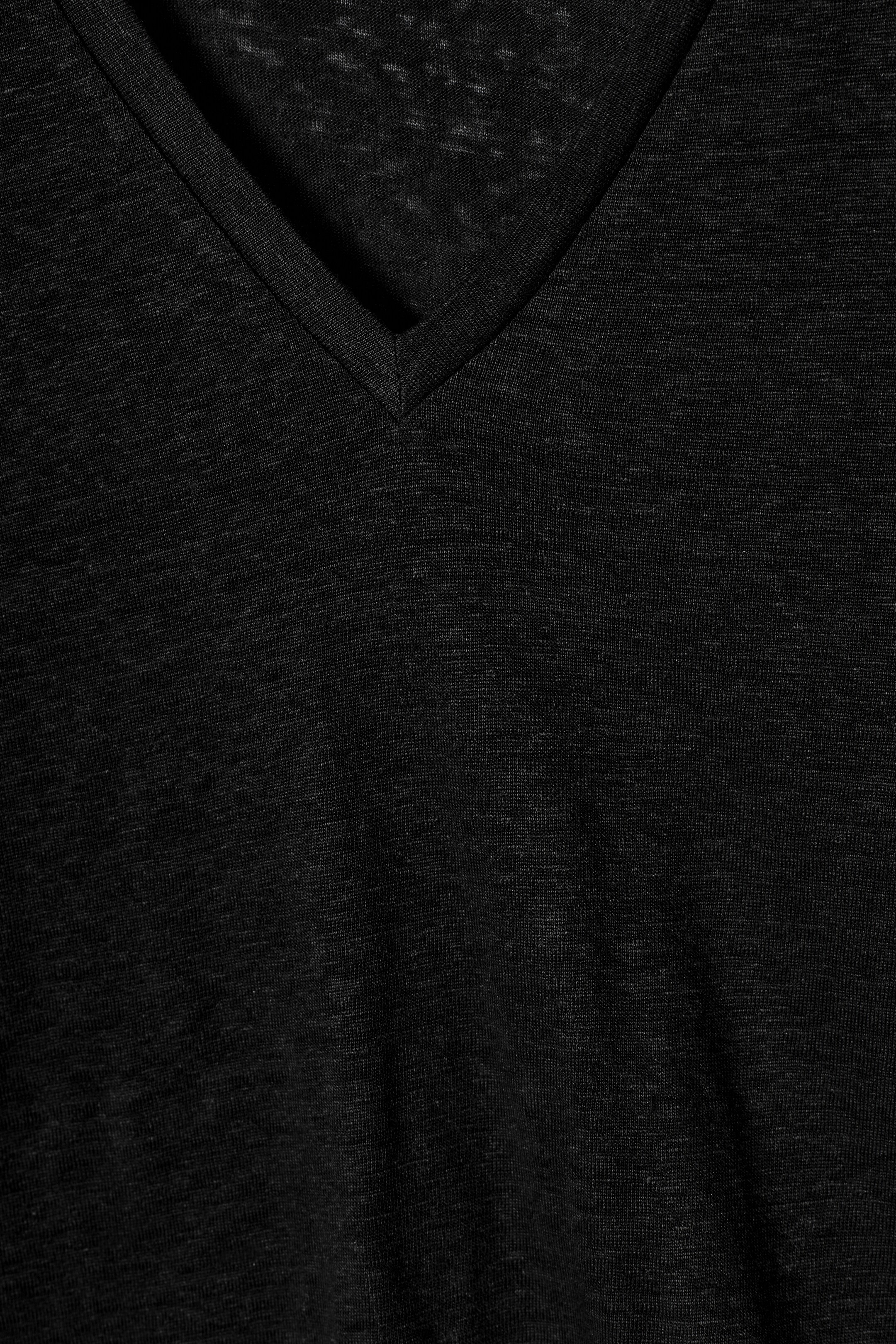 Grösseres Bild ansehen: T-SHIRT AUS LEINEN MIT V-AUSSCHNITT - SCHWARZ - DAMEN | H&M CH 5