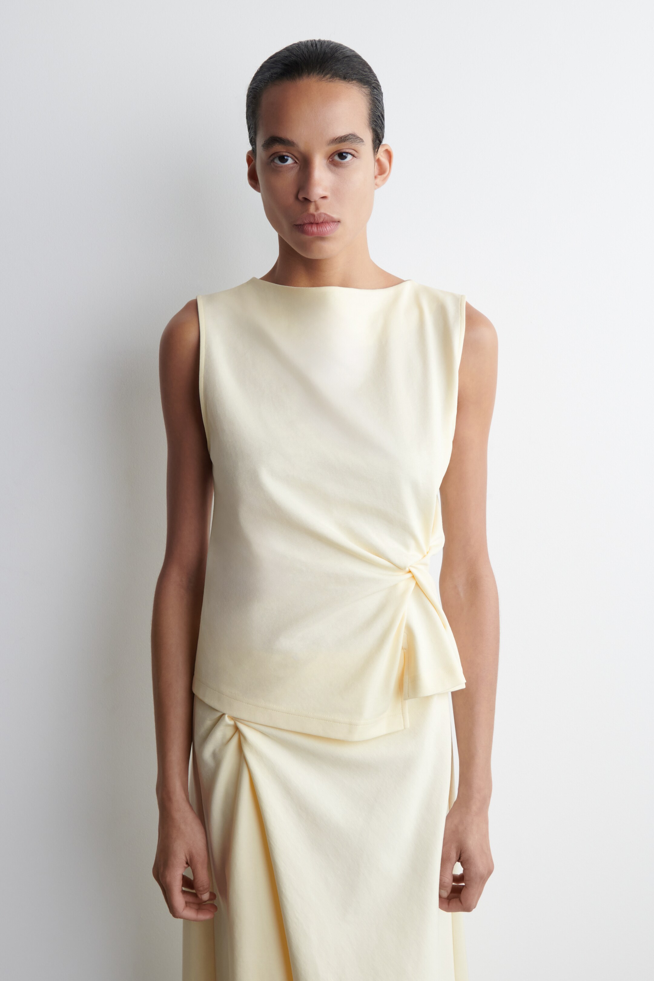 View larger image: TWIST-DETAIL TOP - BUTTER YELLOW - Ladies | H&M GB 1