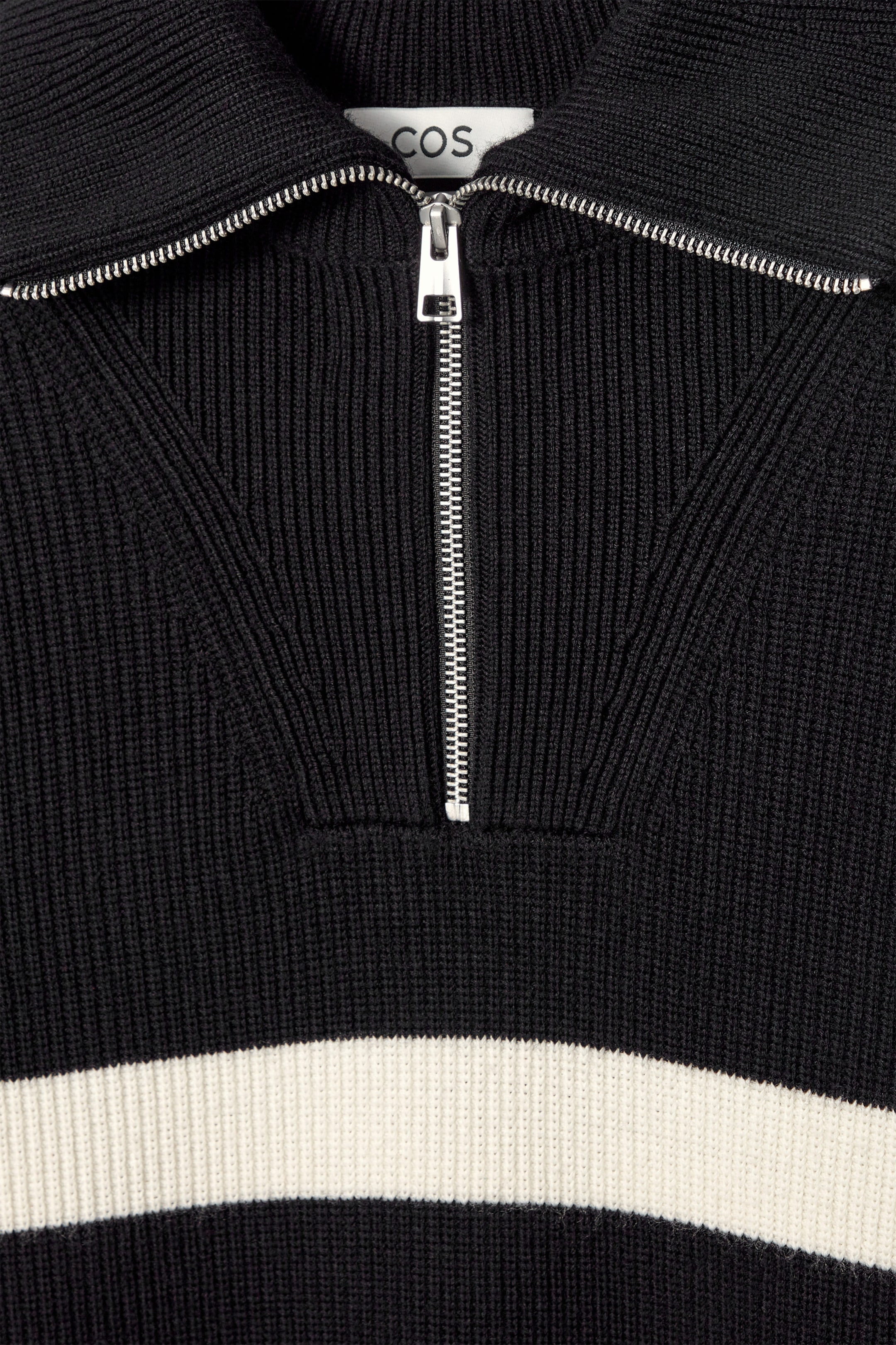 StillMedia/DescriptiveDetail