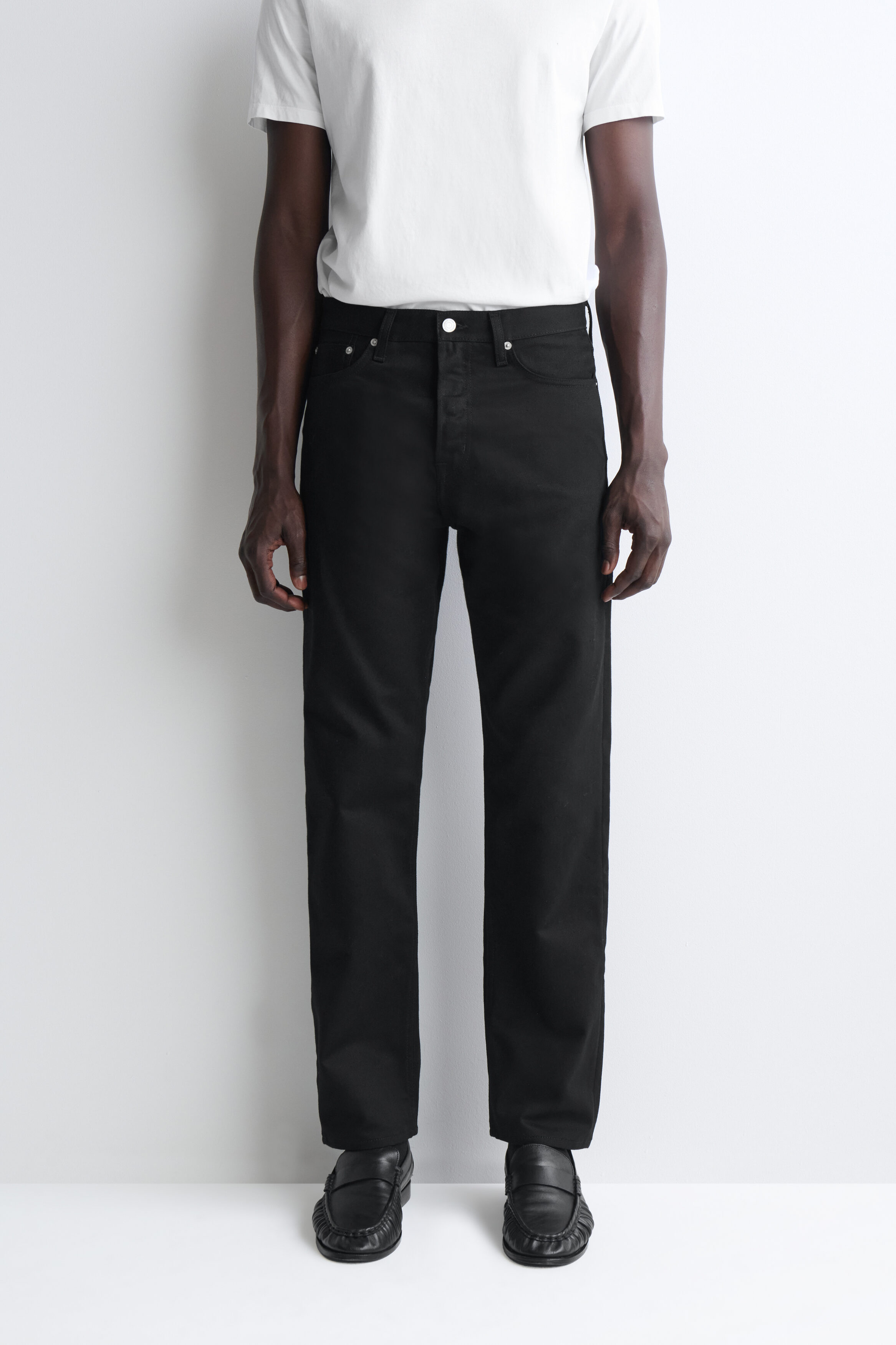 SIGNATURE REGULAR-FIT STRAIGHT-LEG JEANS - thumbnail 8