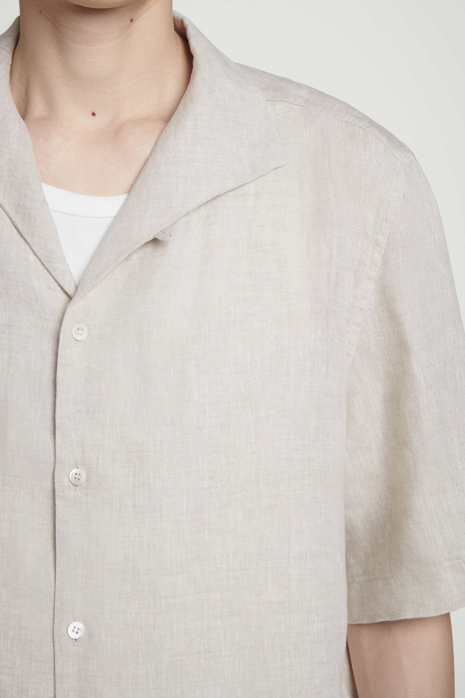 CHEMISE À MANCHES COURTES EN LIN - BEIGE / NON TEINT/BLANC / BLEU / IMPRIMÉ/BLANC/NOIR - 4