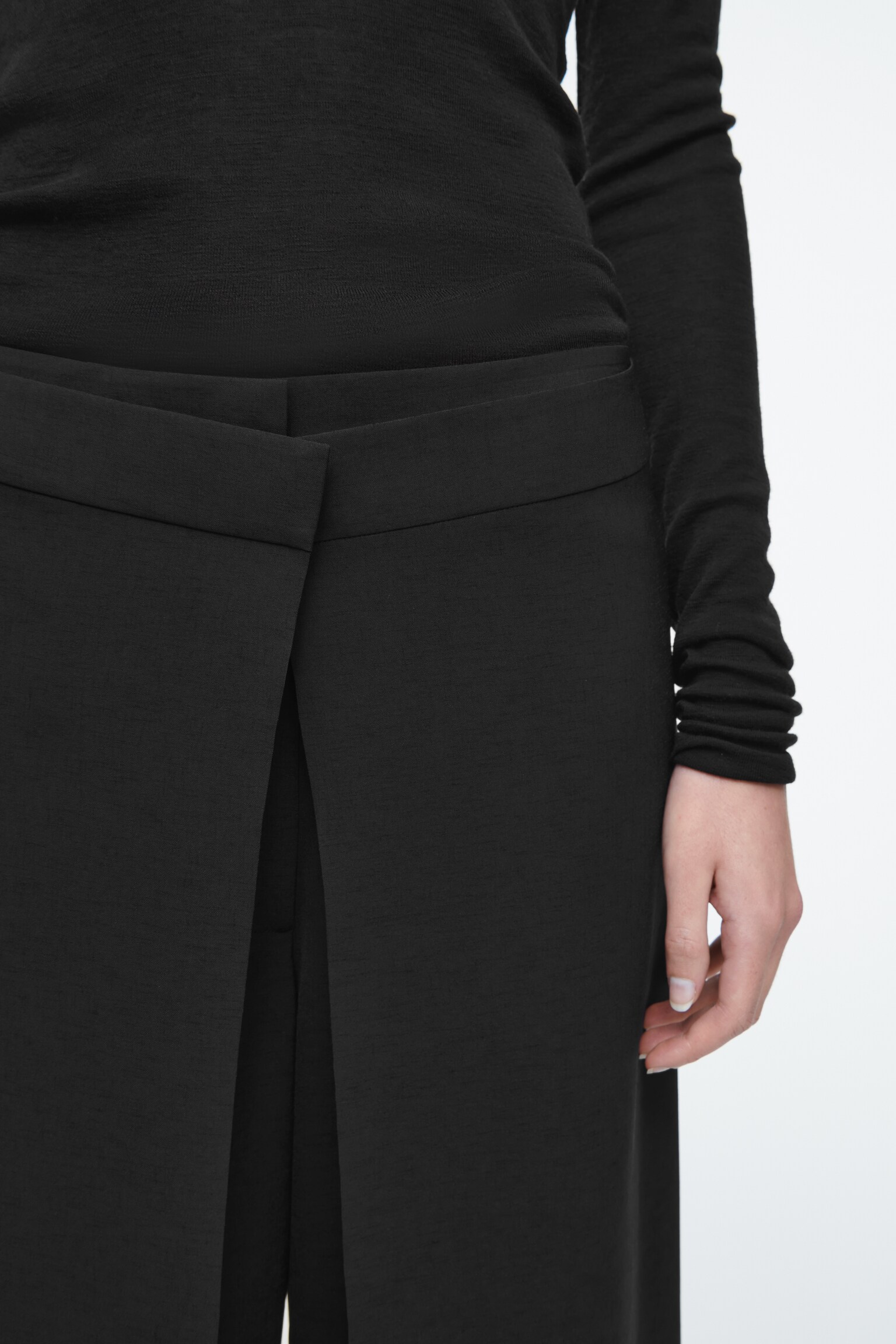 REGULAR WRAP-FRONT STRAIGHT-LEG TROUSERS - BLACK - 6