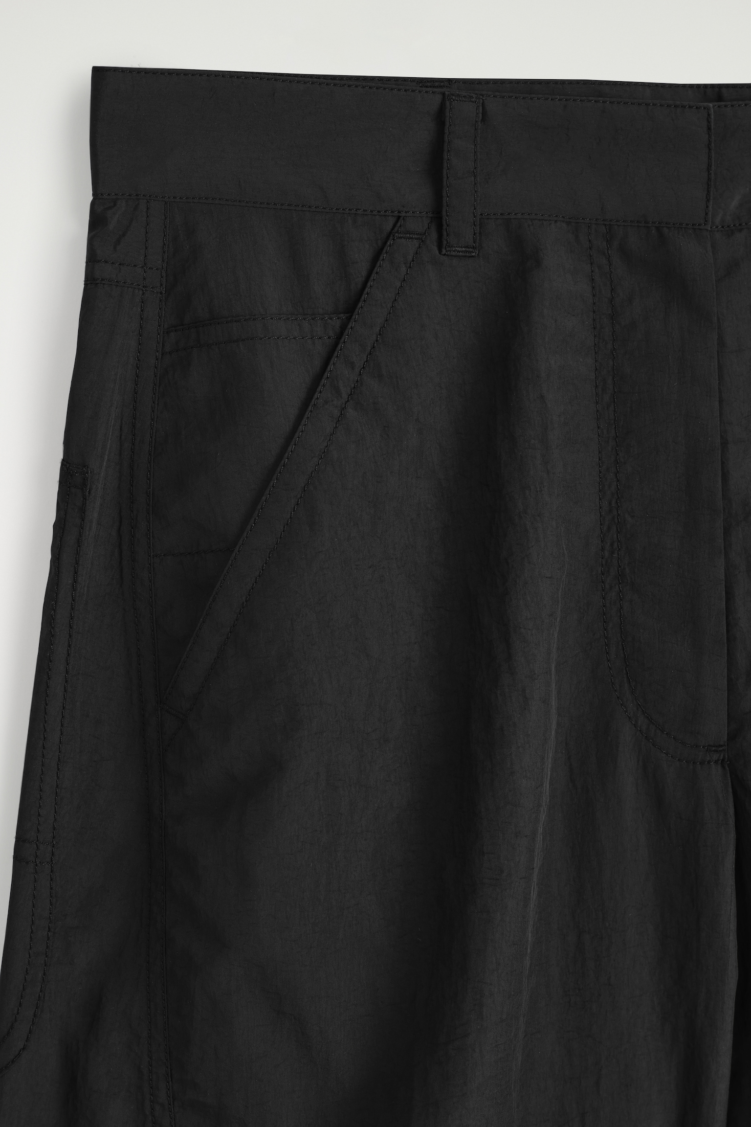 NYLON BARREL-LEG TROUSERS - BLACK - 6