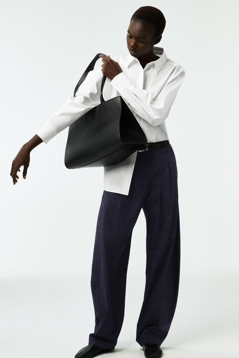 Cos Chemise Silhouette Arrondie En Coton Pima In White