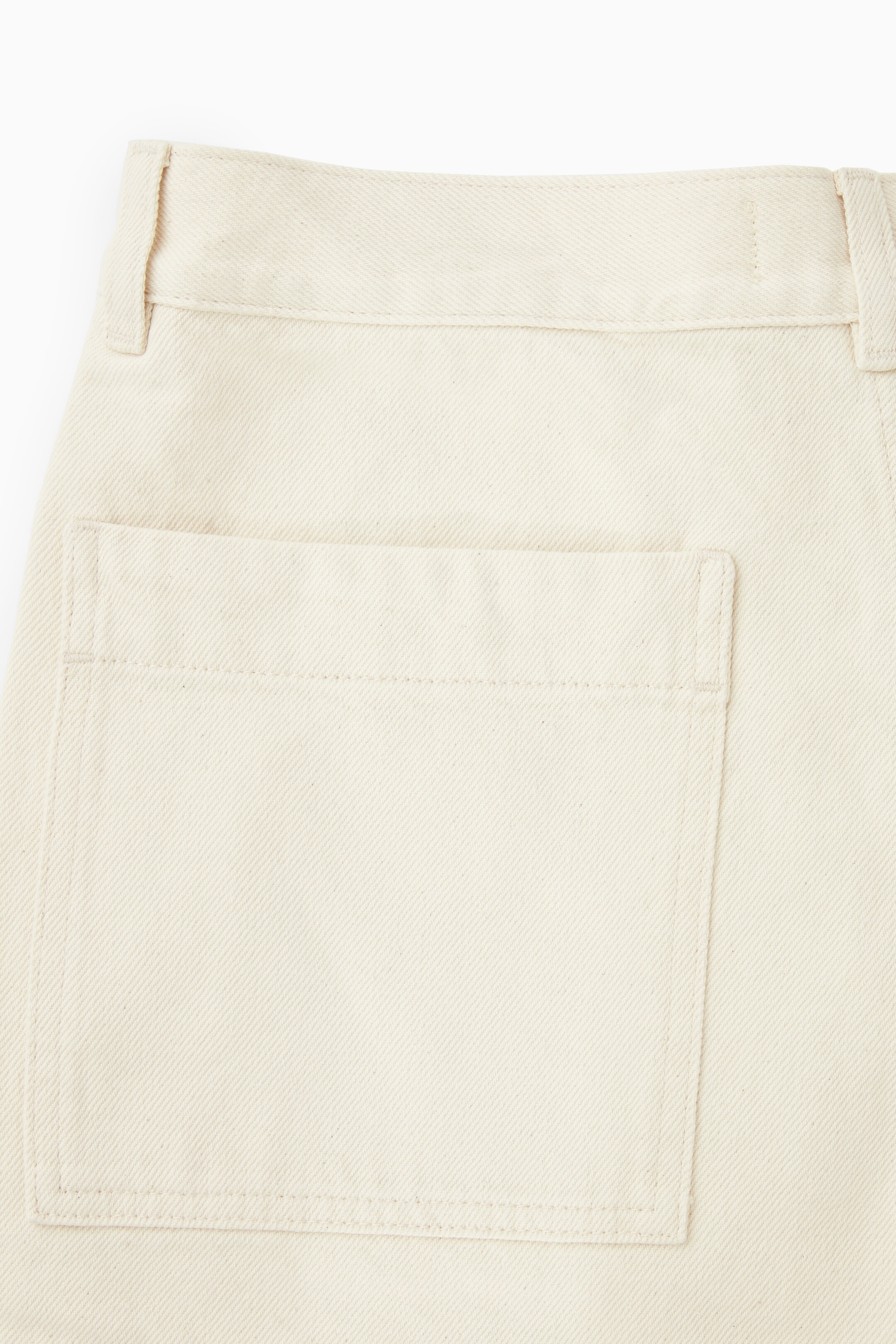 Grotere afbeelding bekijken: relaxte denim shorts - ECRU - HEREN | H&M NL 2