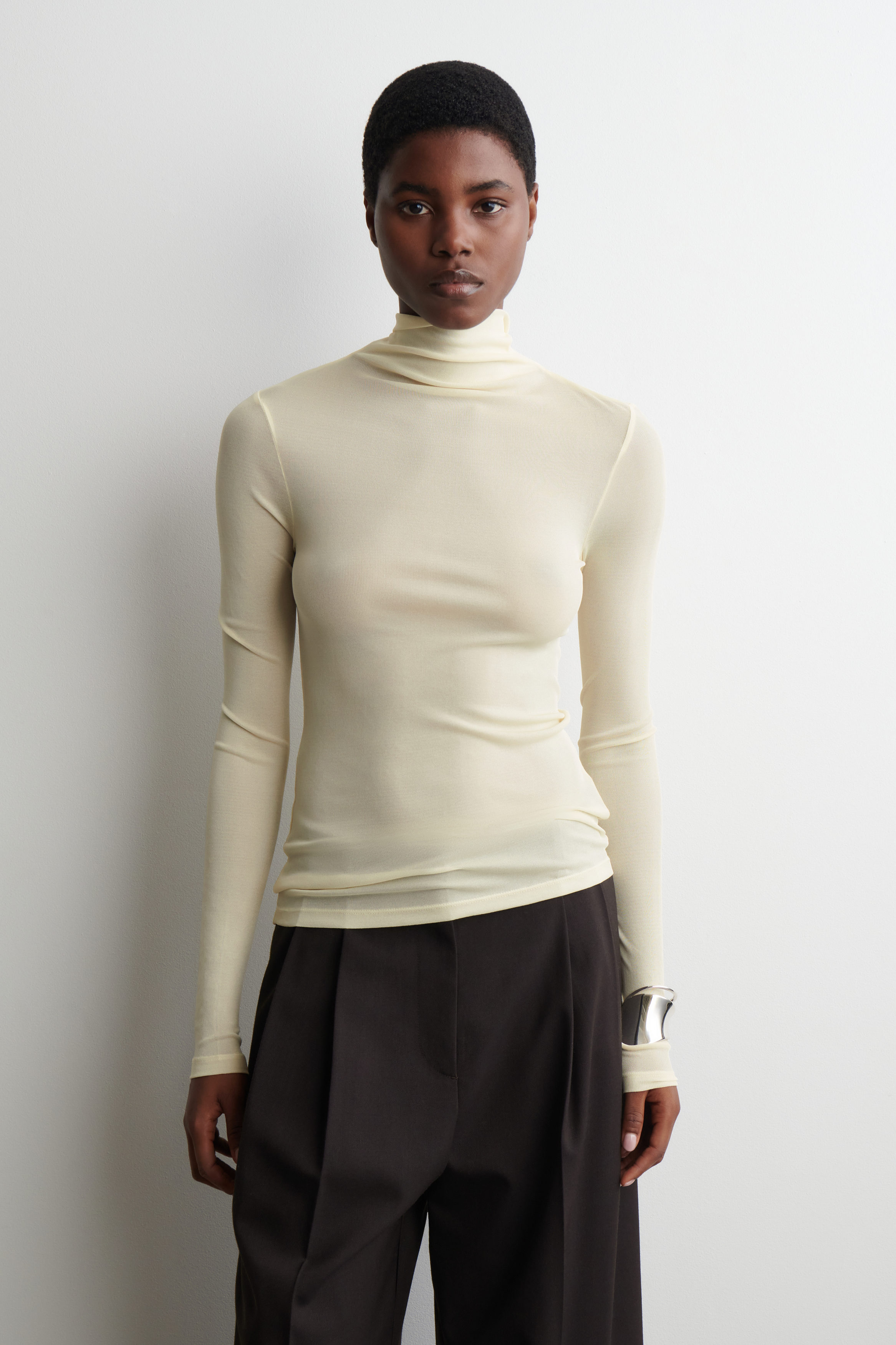 その他 Silk SCARF-DETAIL SILK TOP - ECRU | COS