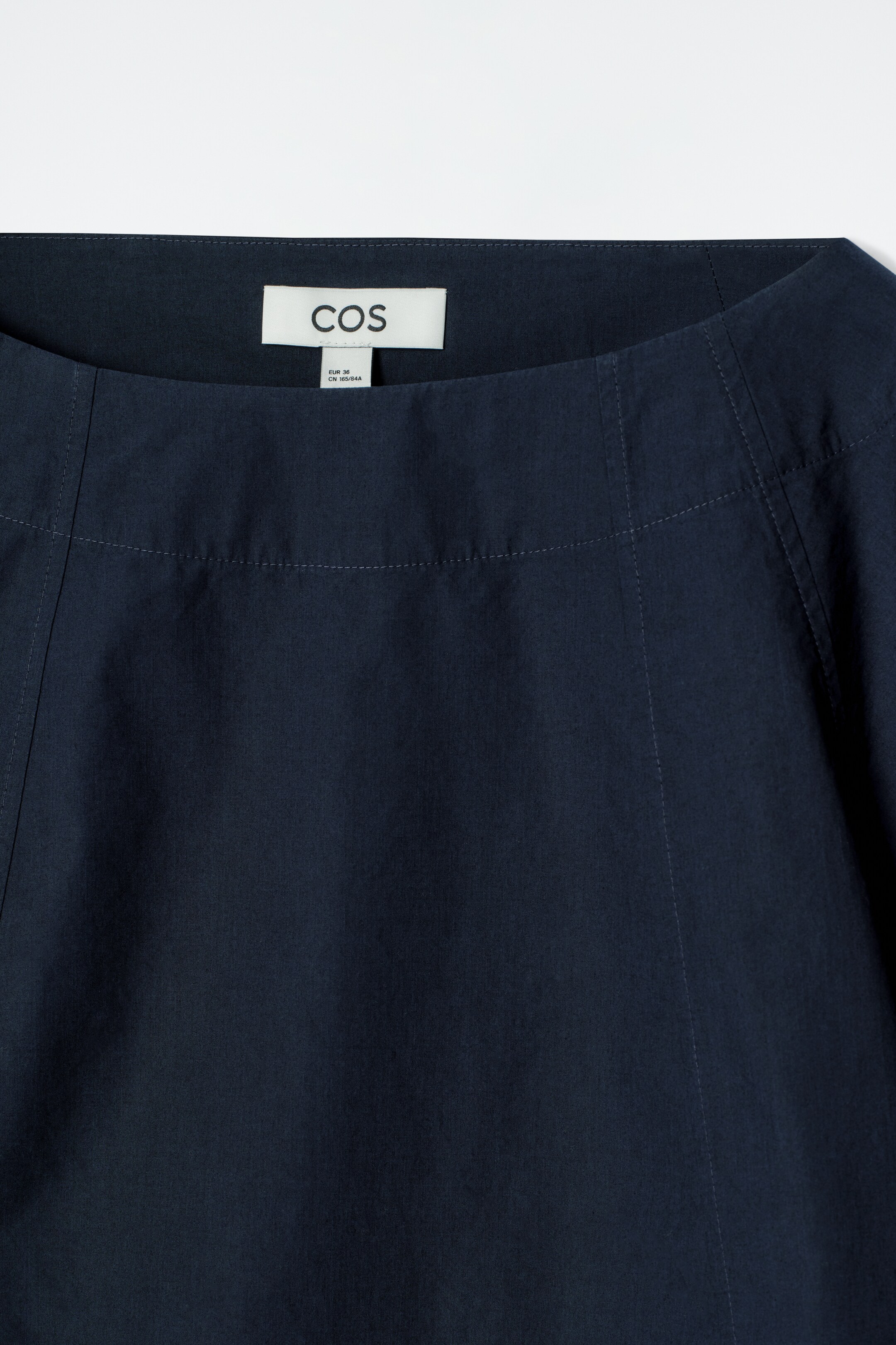 Ver imagen más grande: BLUSA OVERSIZE DE ALGODÓN CON CUELLO BARCO - AZUL MARINO - MUJER | H&M ES 7