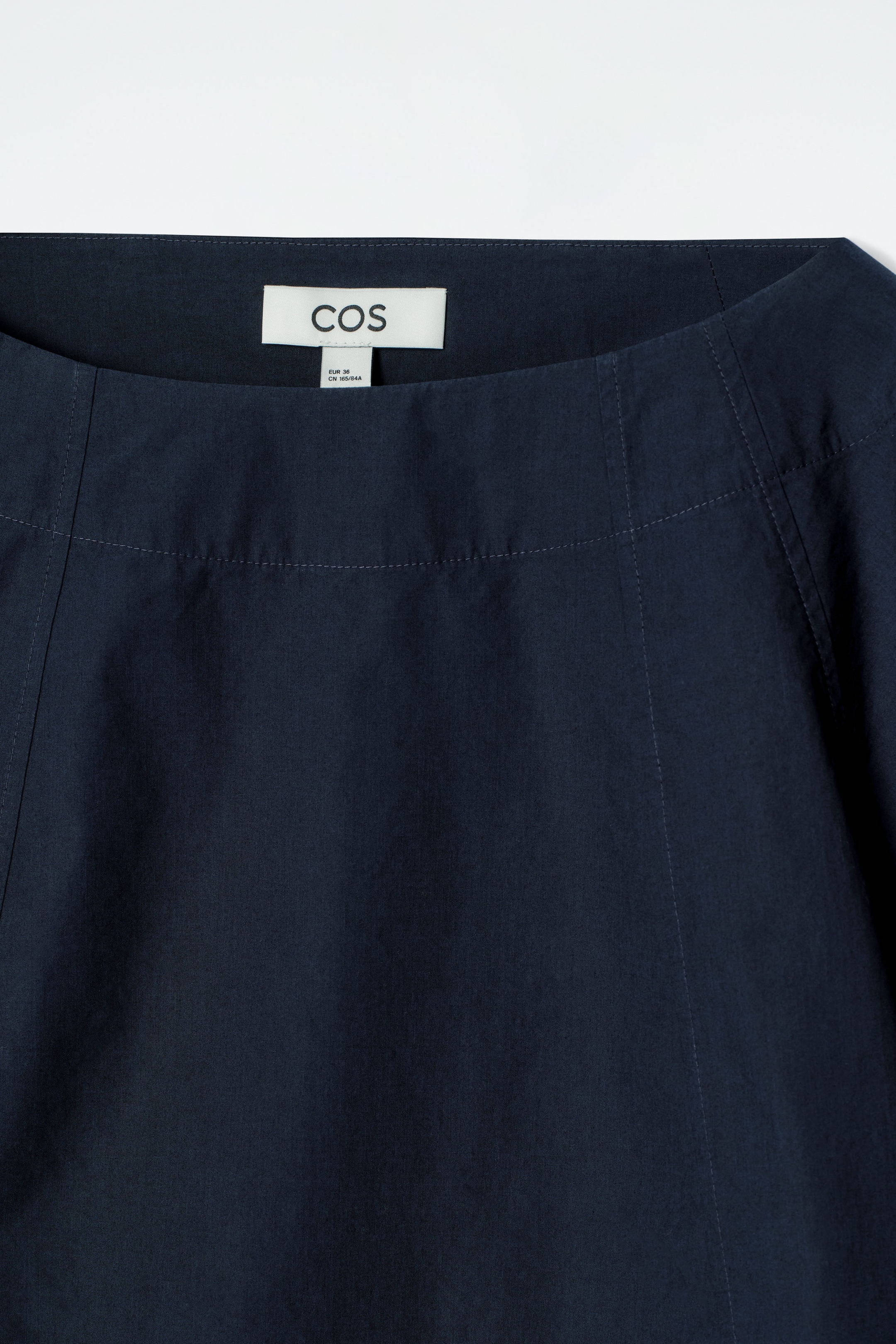 StillMedia/DescriptiveDetail