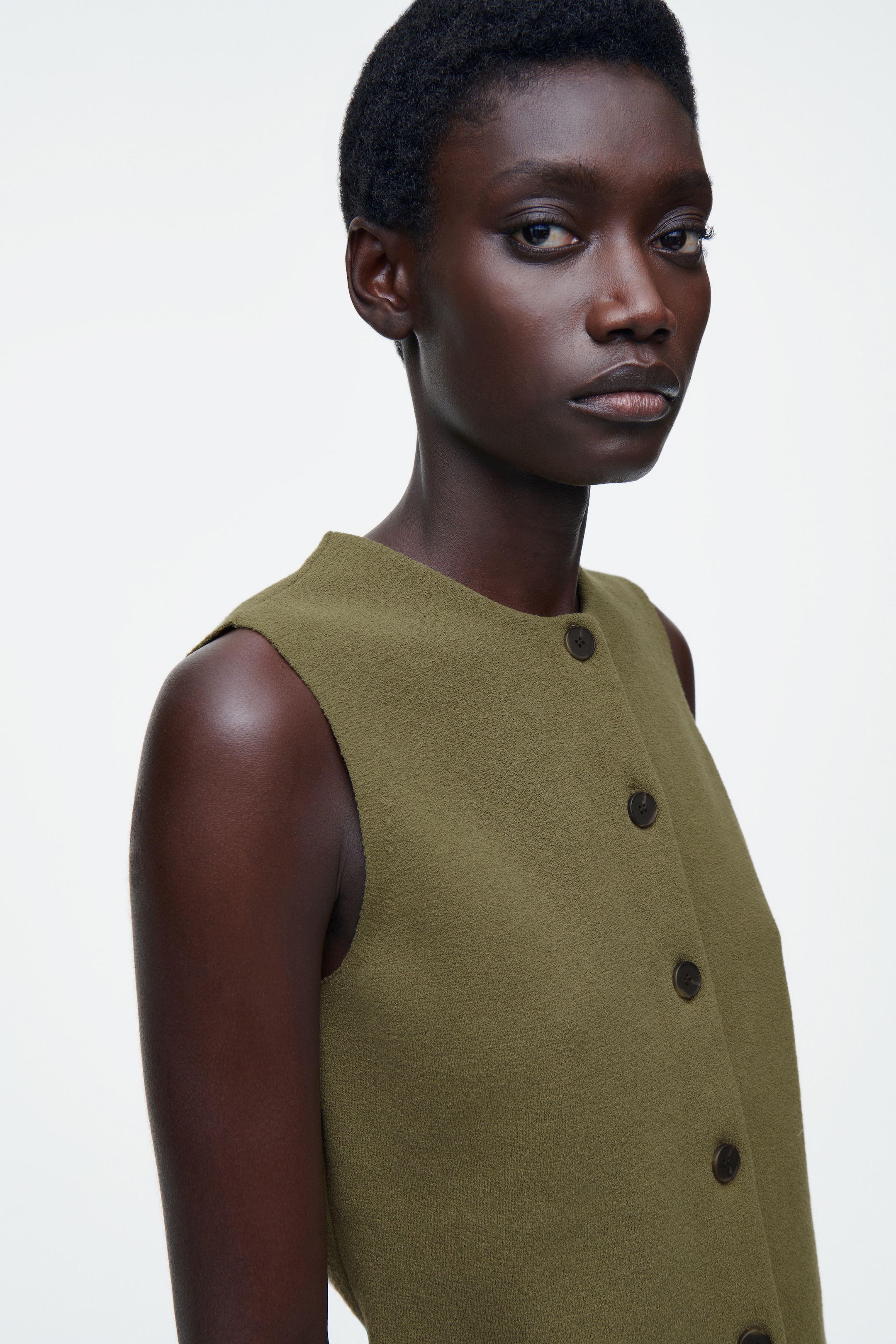 View larger image: KNITTED COTTON WAISTCOAT - GREEN - Ladies | H&M GB 5