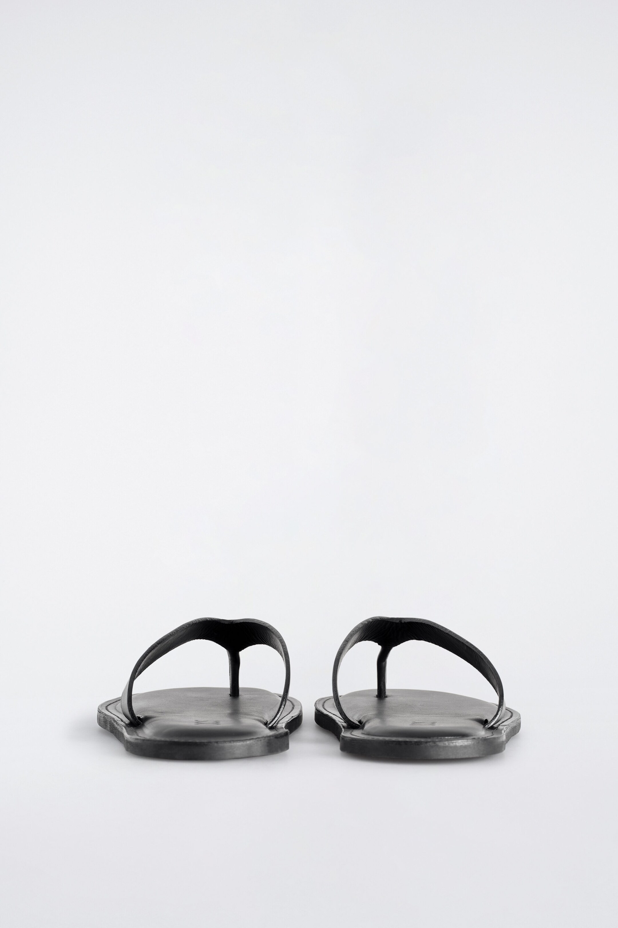 StillMedia/DescriptiveDetail